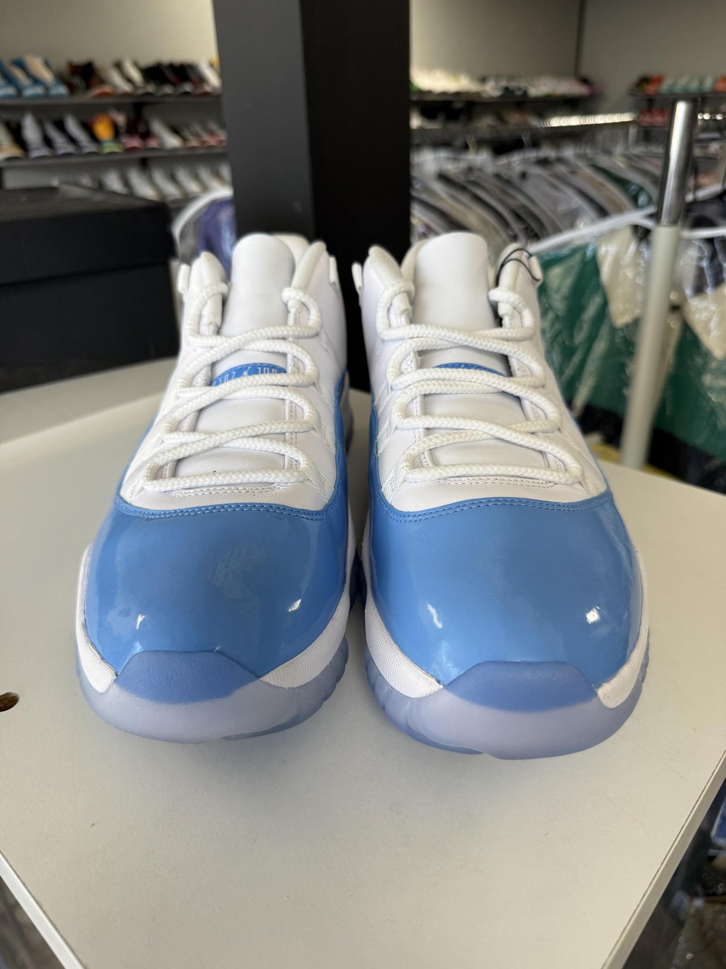 Jordan 11 Low "UNC" Used Size 13