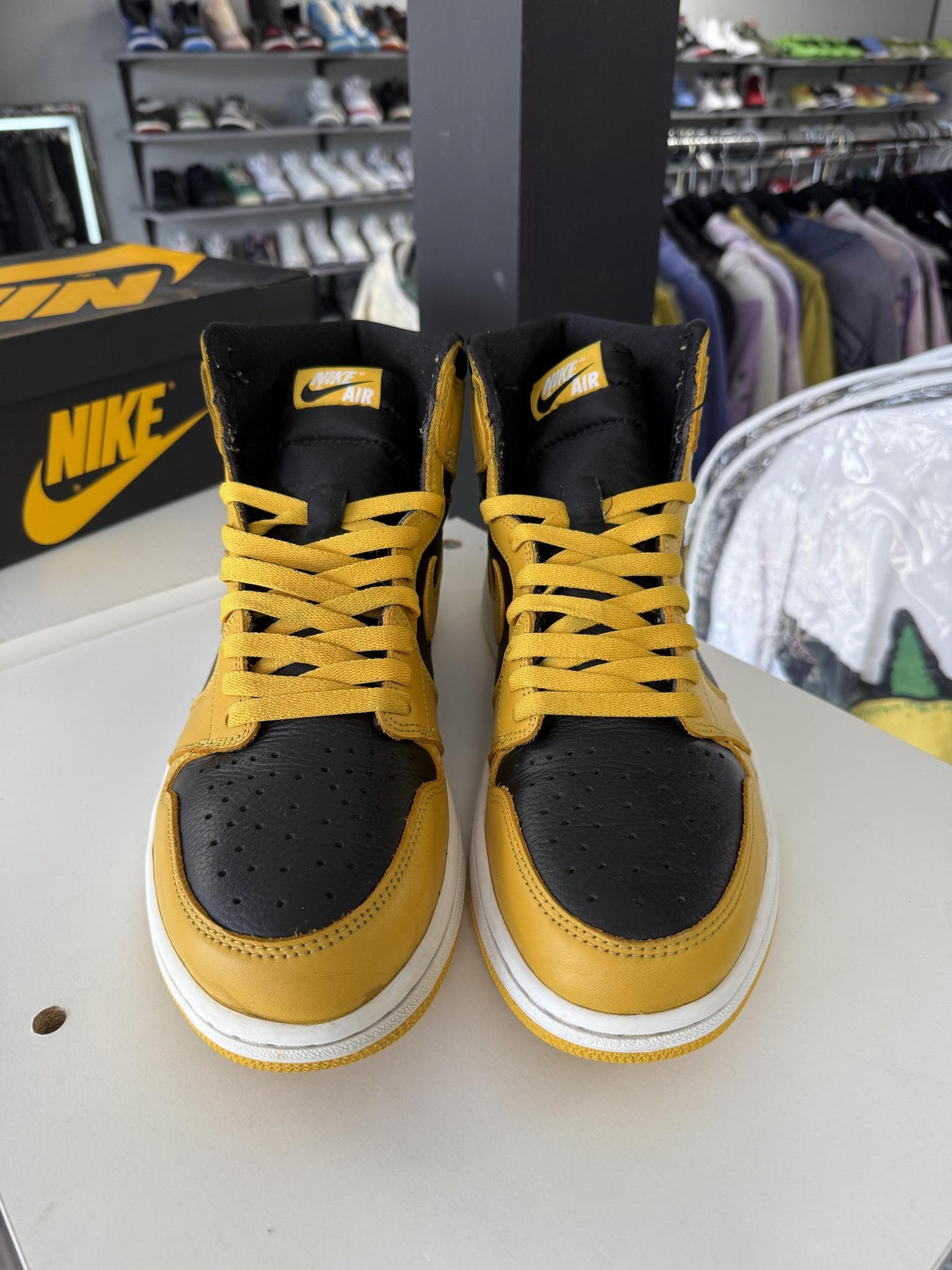 Jordan 1 "Pollen" Used