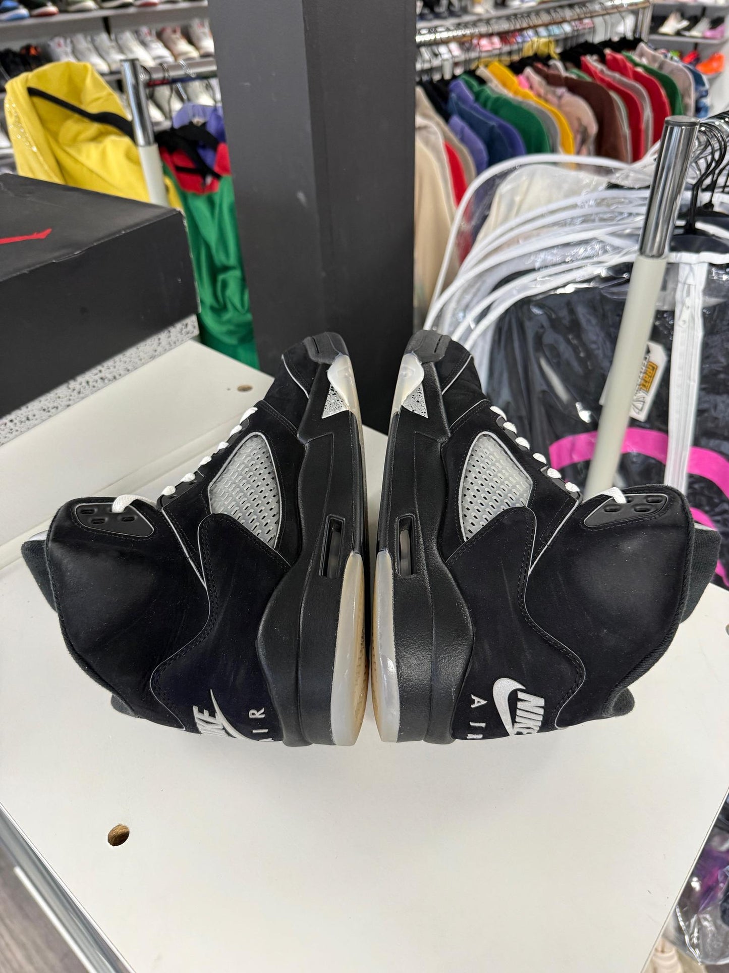Jordan 5 "Metallic Reimagined" Used Size 9.5