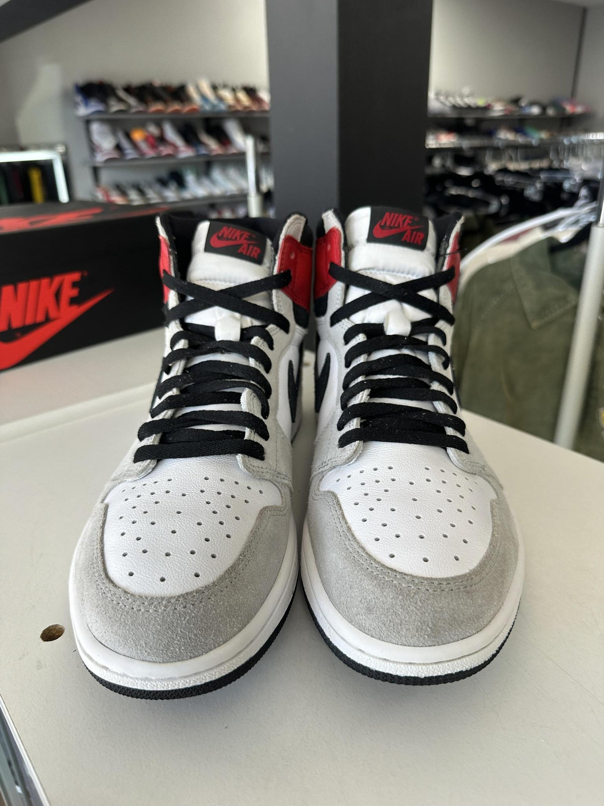 Jordan 1 "Smoke Grey" Used Size 12