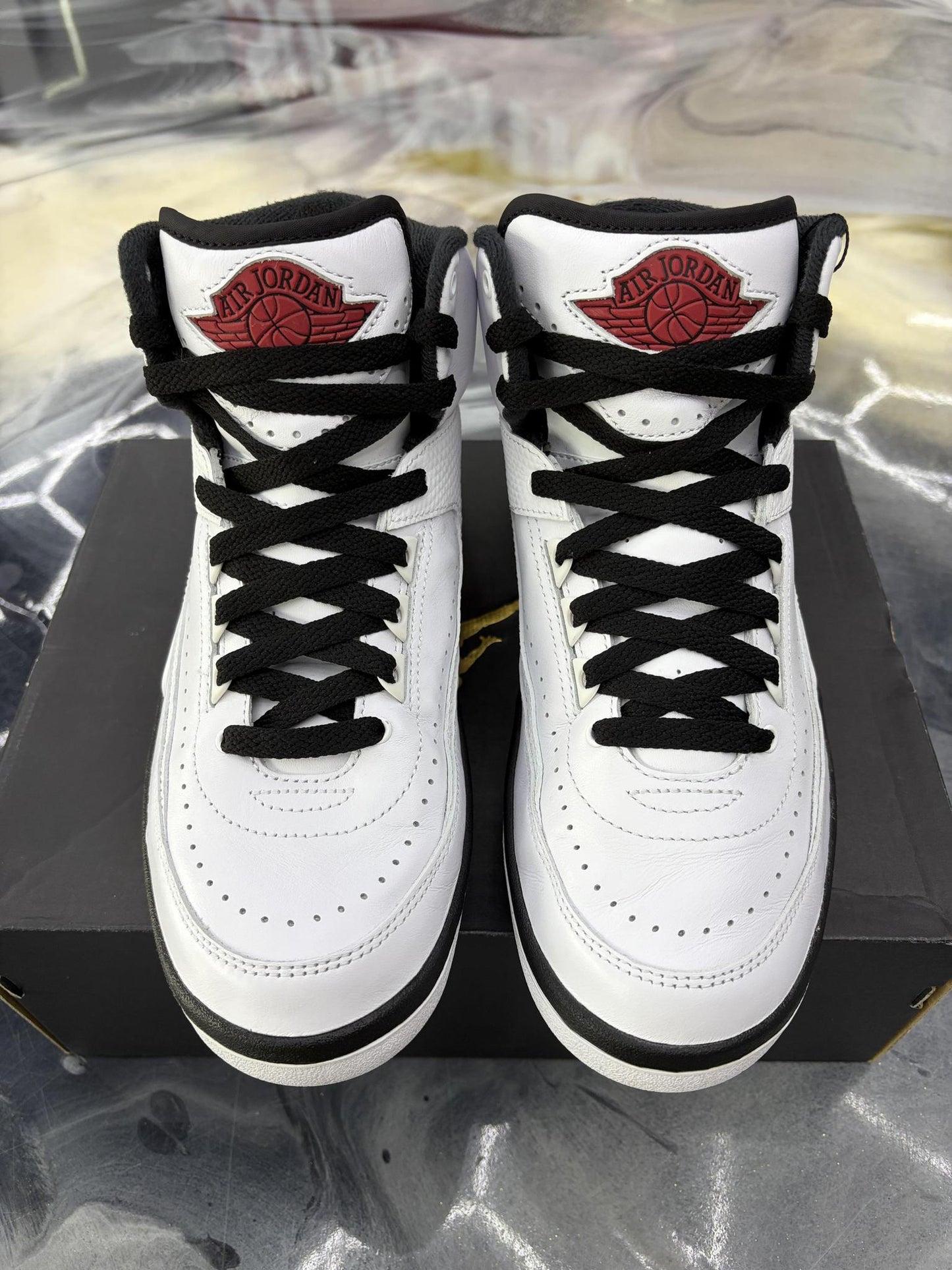 Jordan 2 "Chicago" Used Size 6.5Y/8W