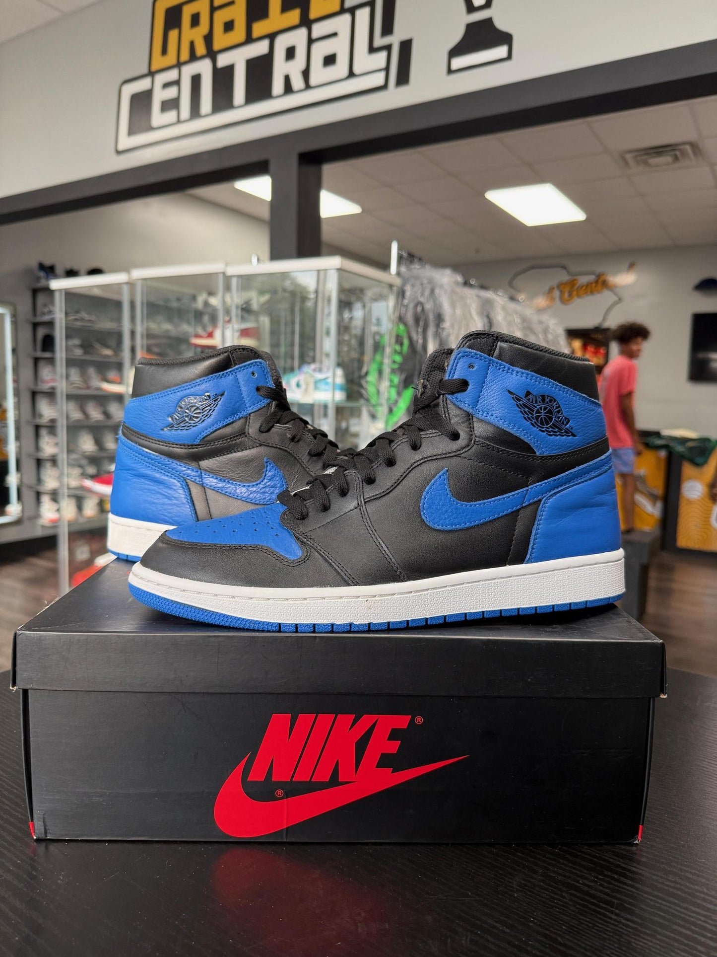 Jordan 1 "Royal" Used Size 12