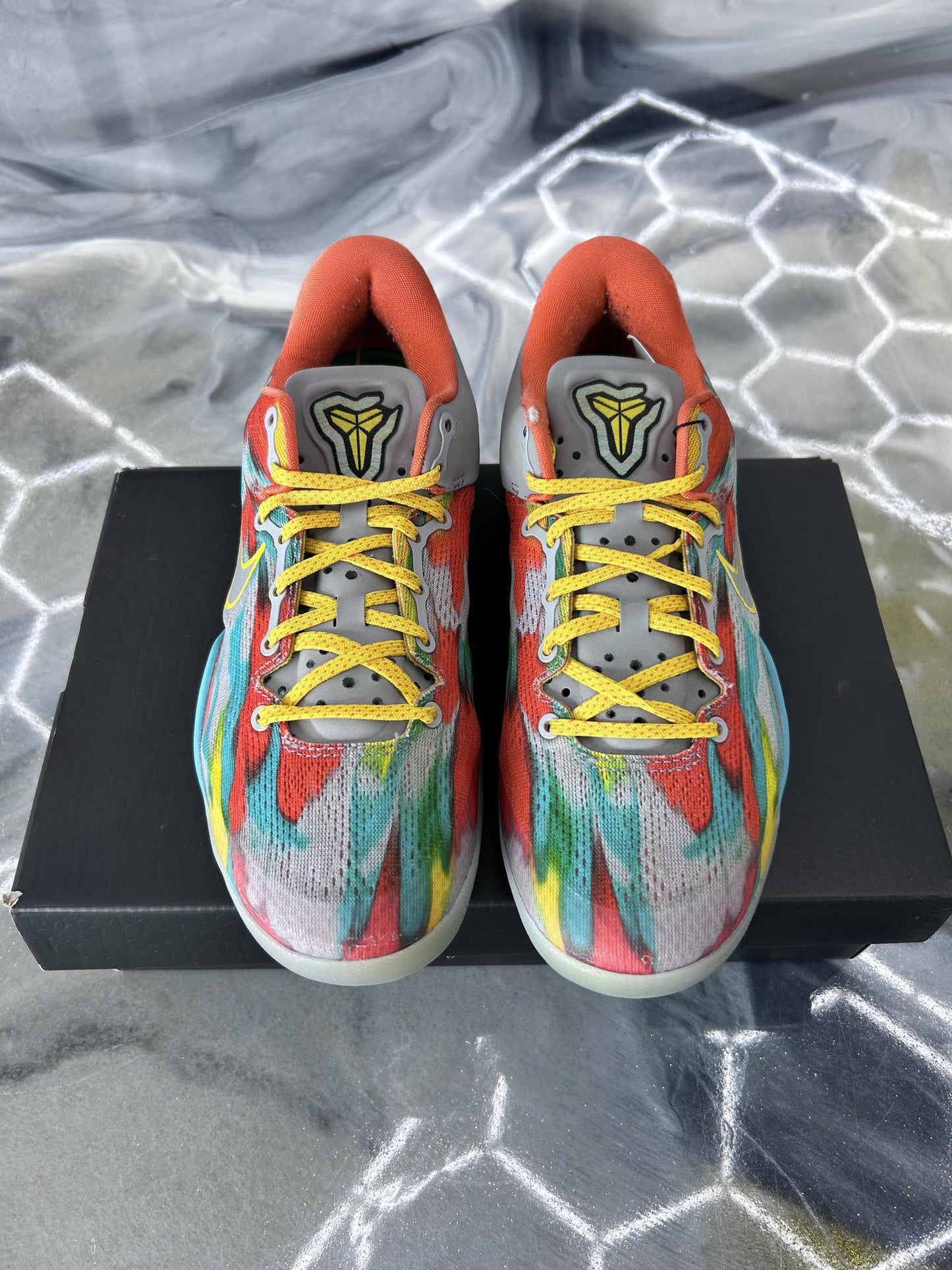 Kobe VIII "Venice" Used Size 7.5