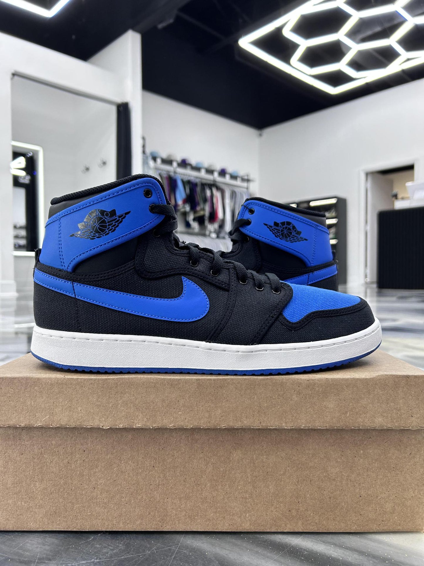 Jordan 1 AJKO "Royal" Used Size 11.5