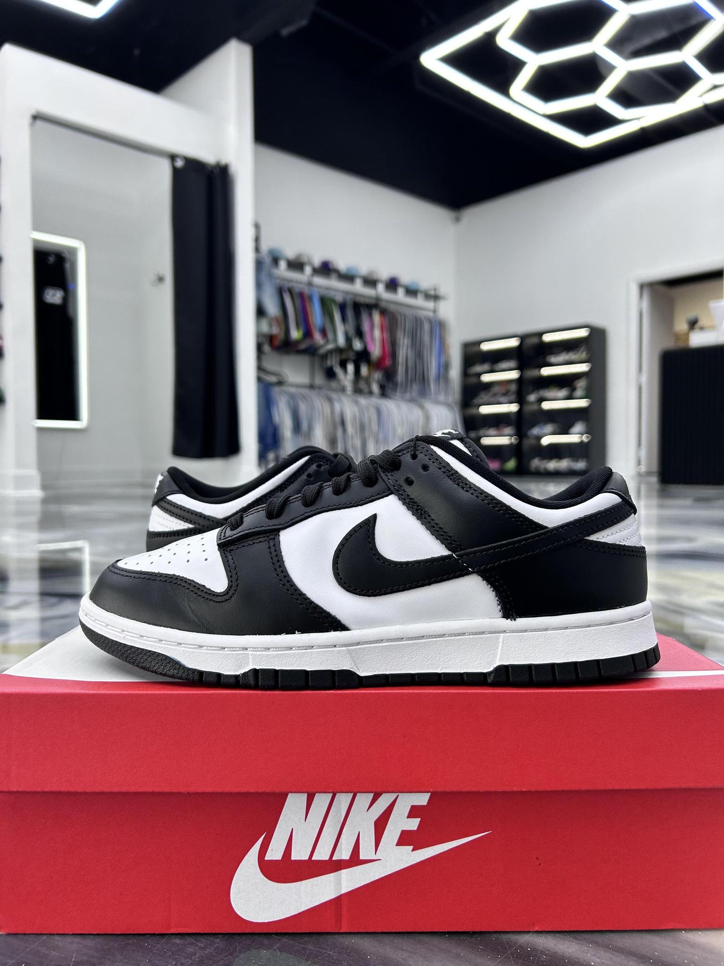 Nike Dunk Low "Panda" Used Size 8