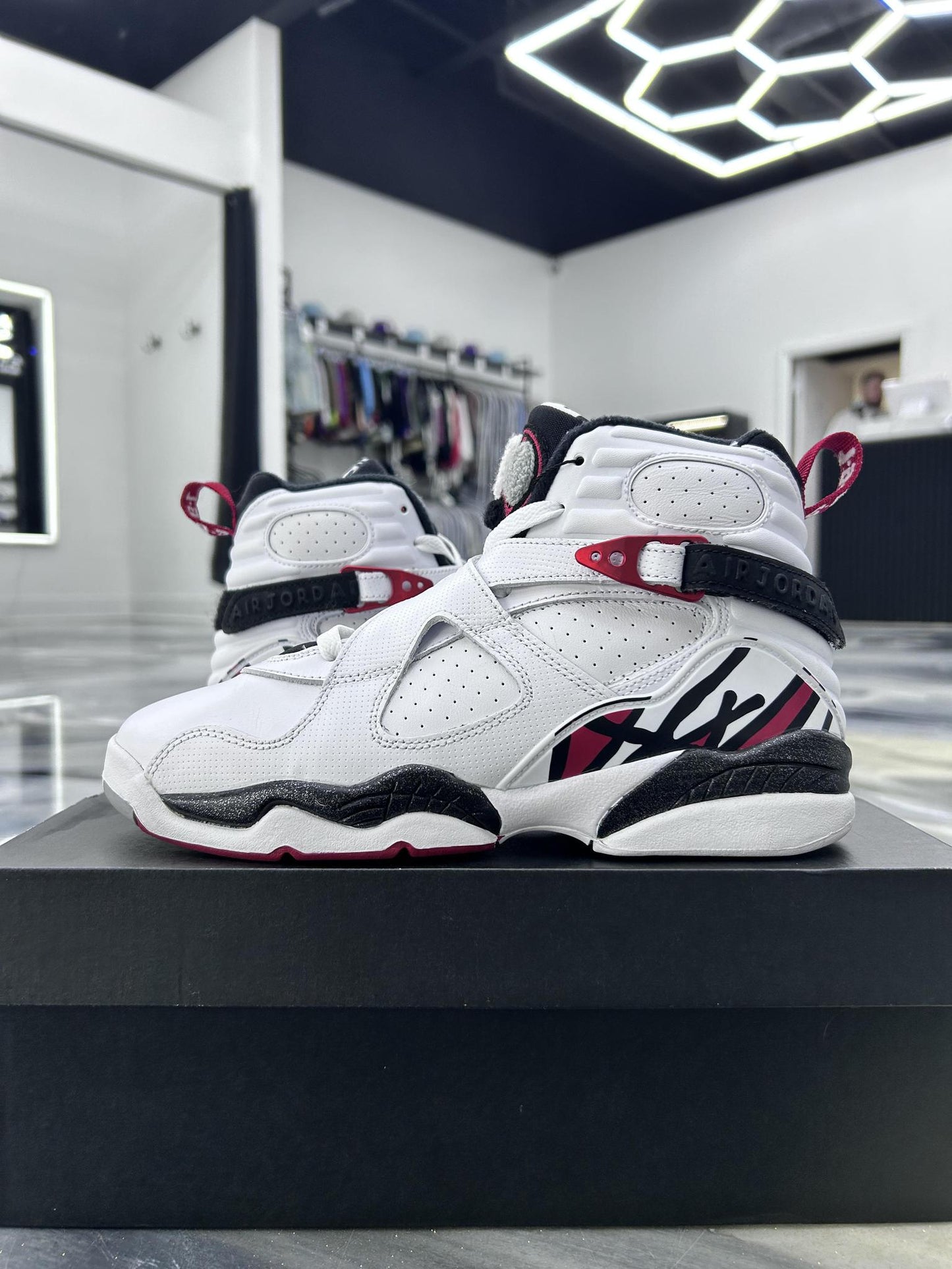 Jordan 8 "Alternate" Used Size 6Y/7.5W