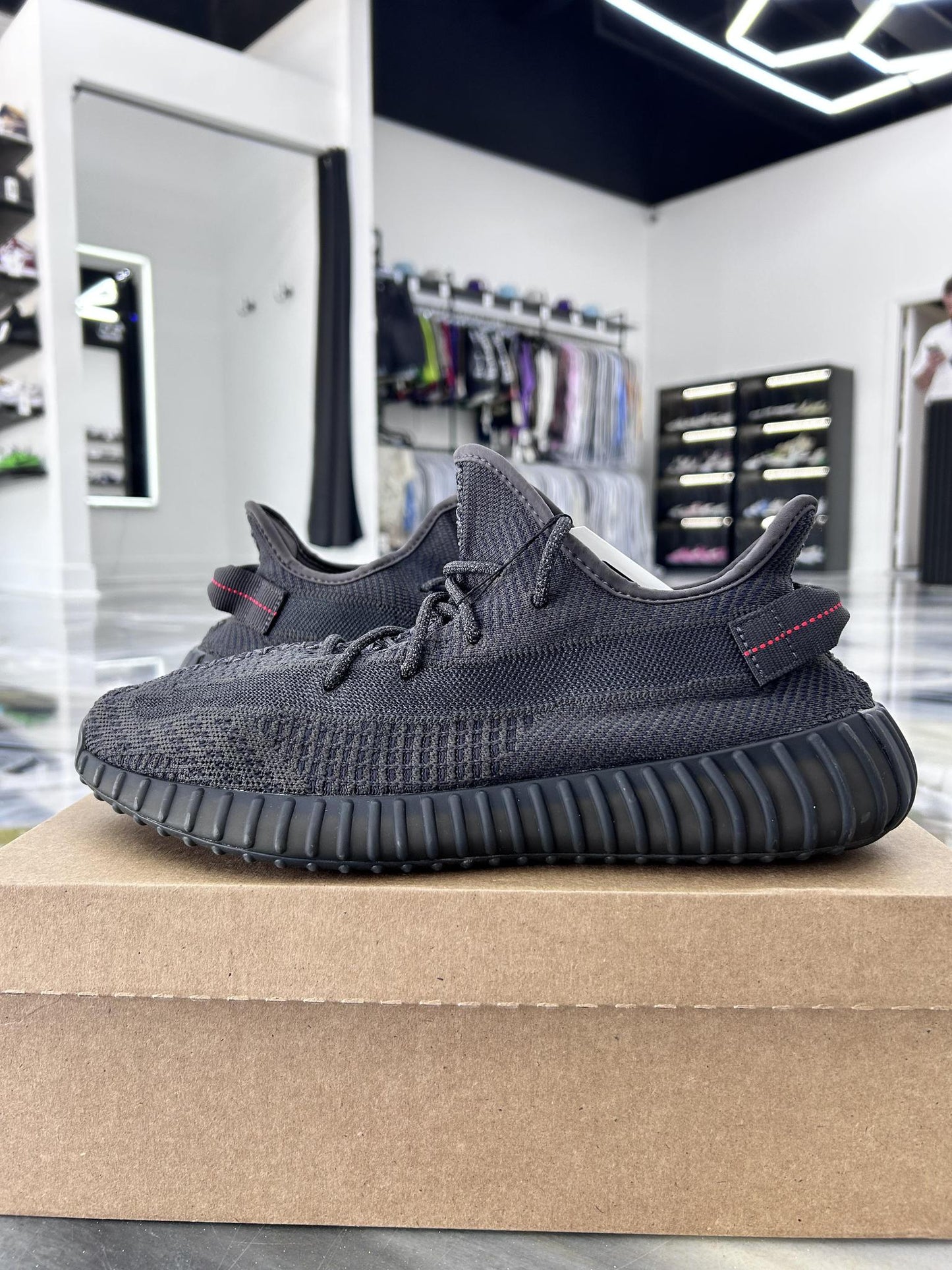 Yeezy 350 "Static" Used Size 12
