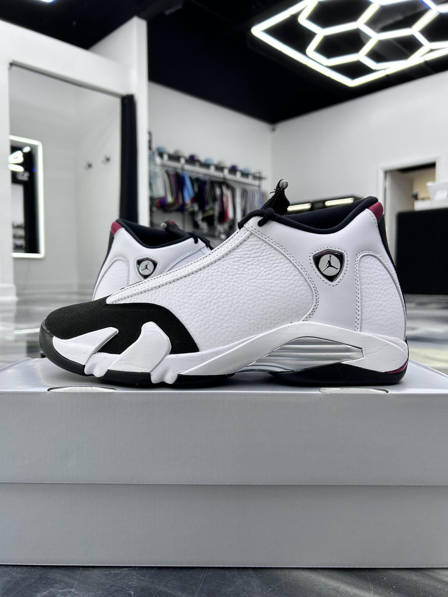 Jordan 14 "Black Toe" Used Size 12