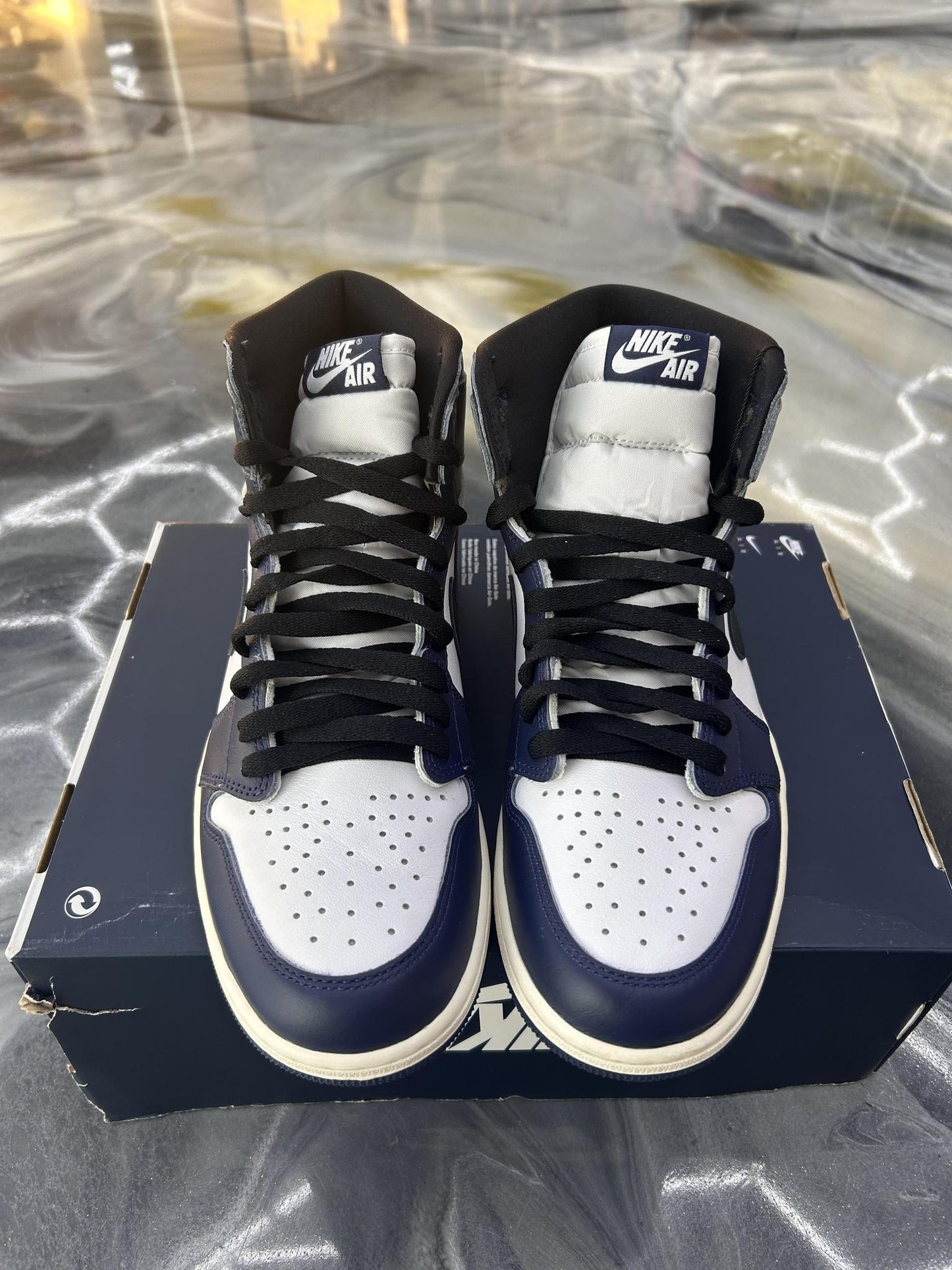 Jordan 1 "Midnight Navy" Used Size 9