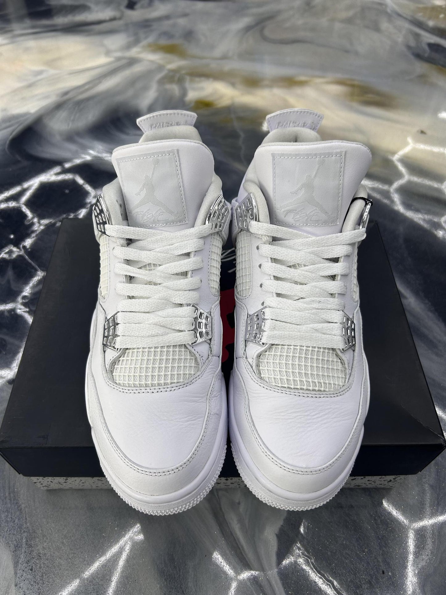 Jordan 4 "Pure Money" Used Size 9.5