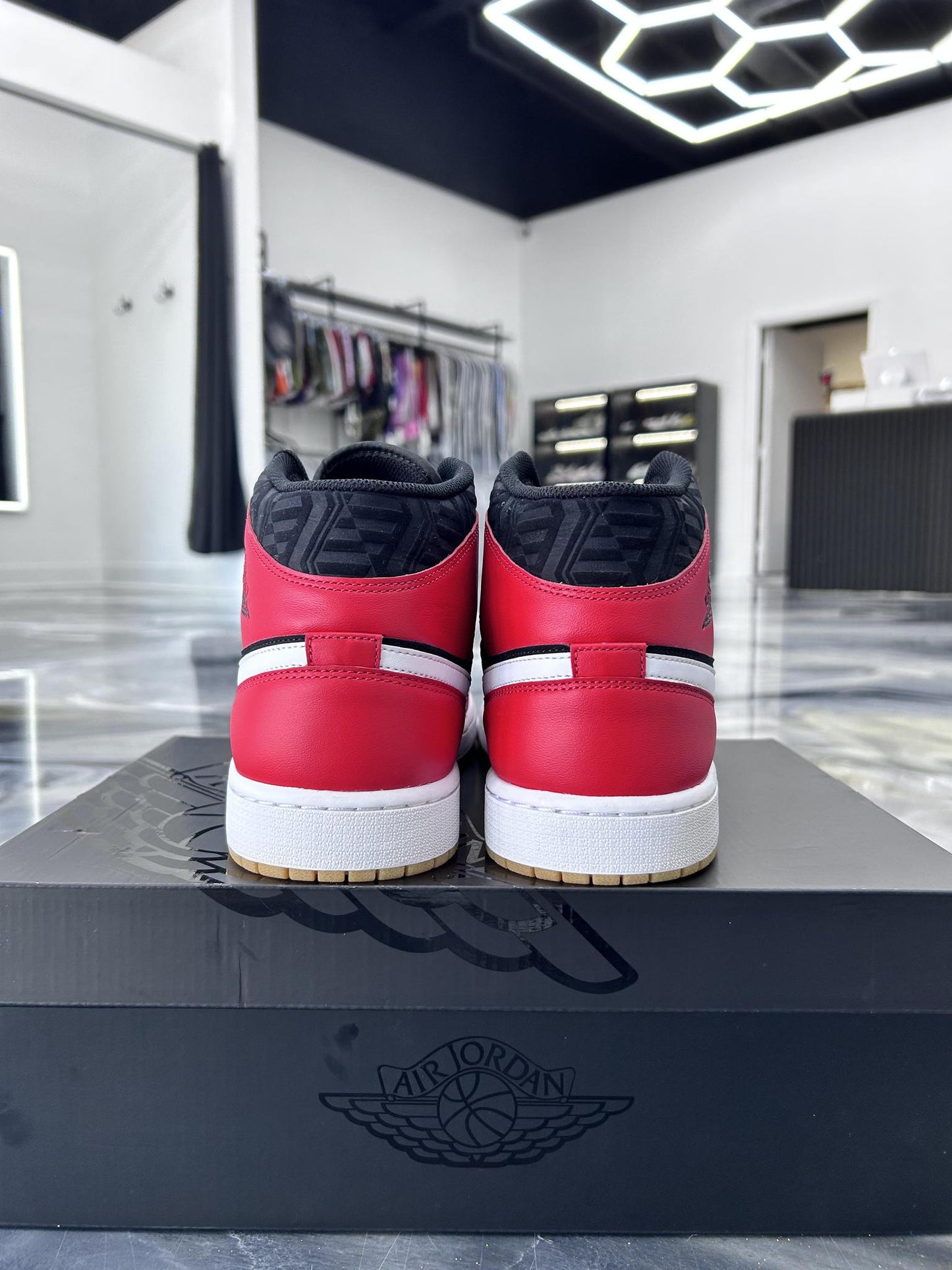 Jordan 1 Mid "Christmas" Used Size 13