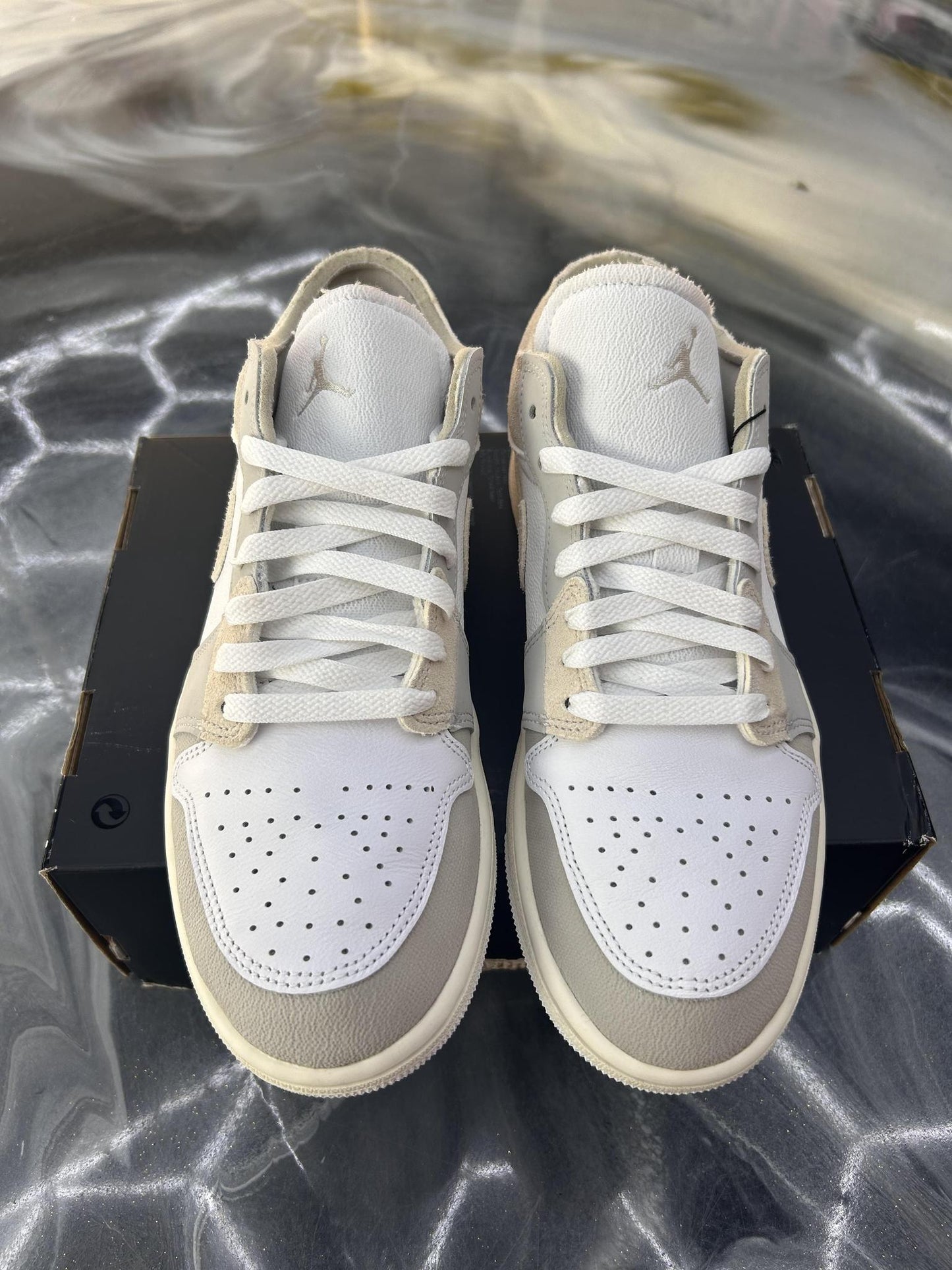Jordan 1 Low "Craft Sail" Used Size 8.5