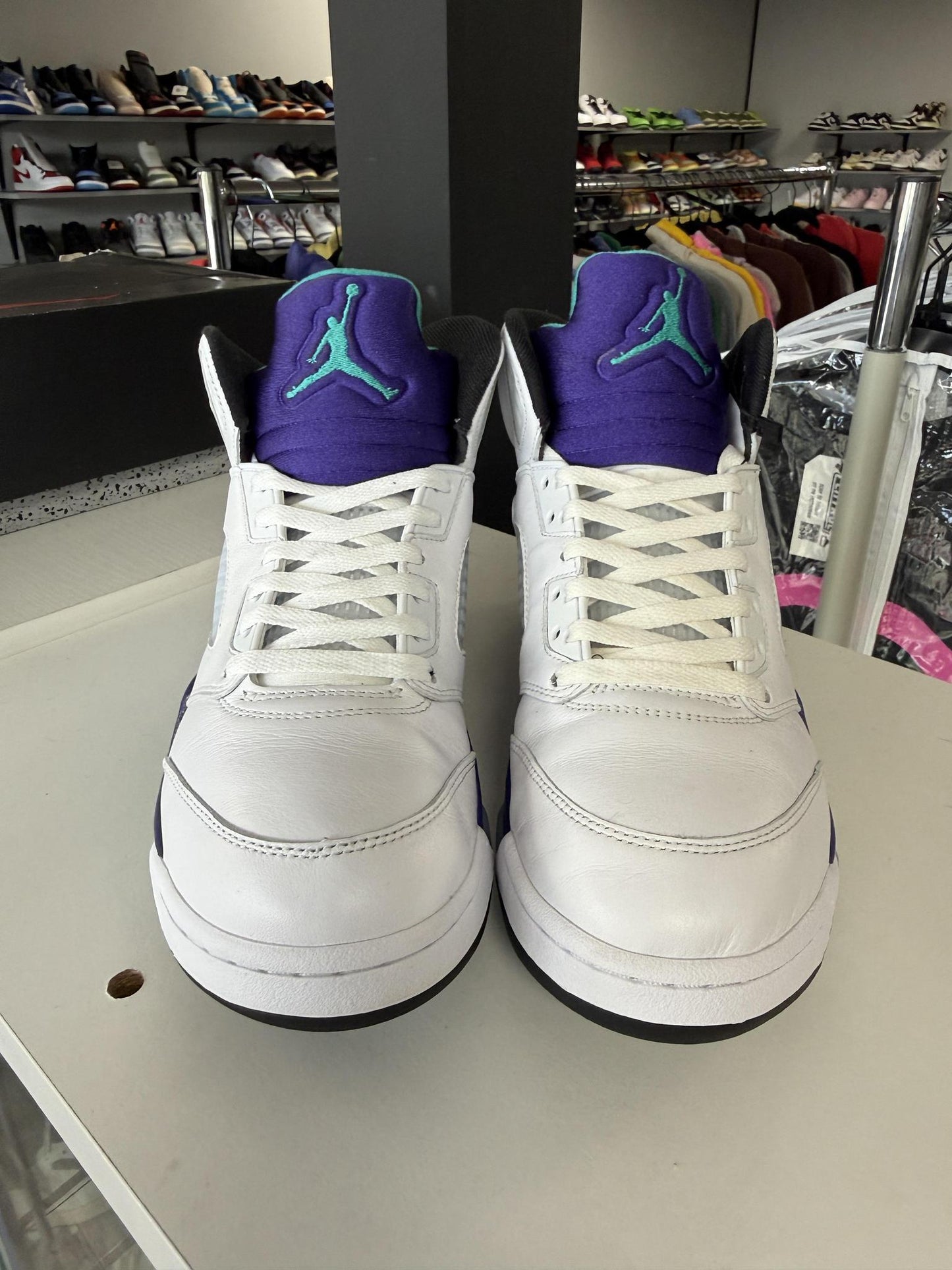 Jordan 5 "Grape" Used Size 9.5
