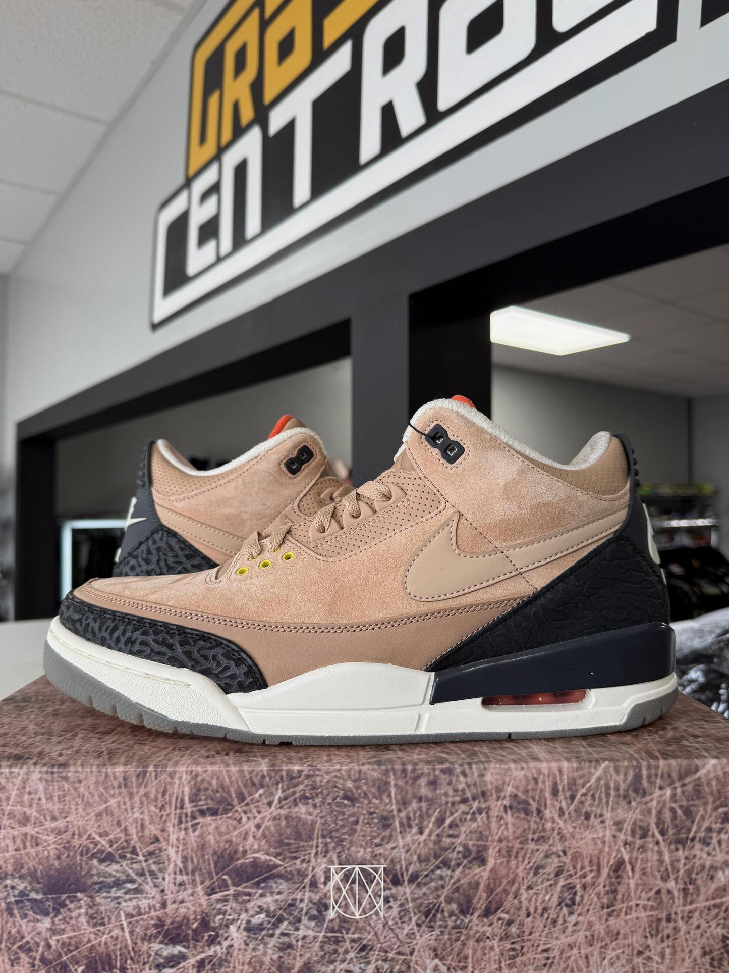 Jordan 3 JTH "Bio Beige" Used Size 12