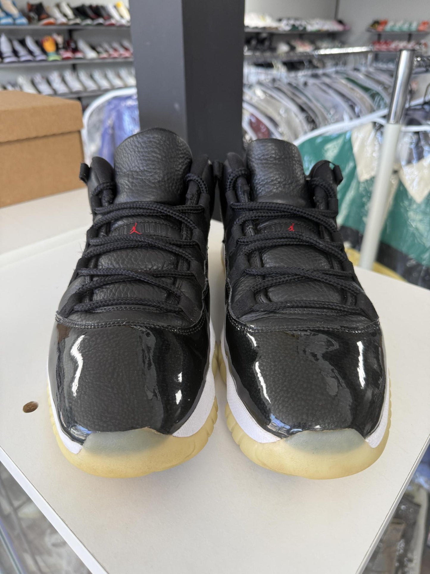 Jordan 11 Low "72-10" Used Size 13