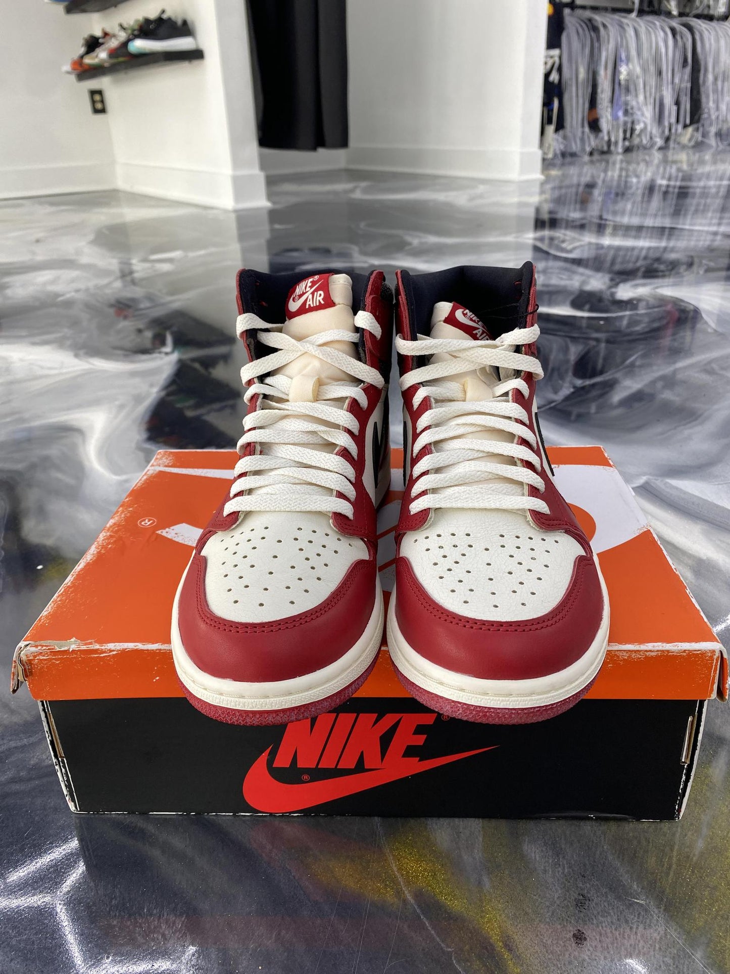Jordan 1 "Lost and Found" Used Size 10.5