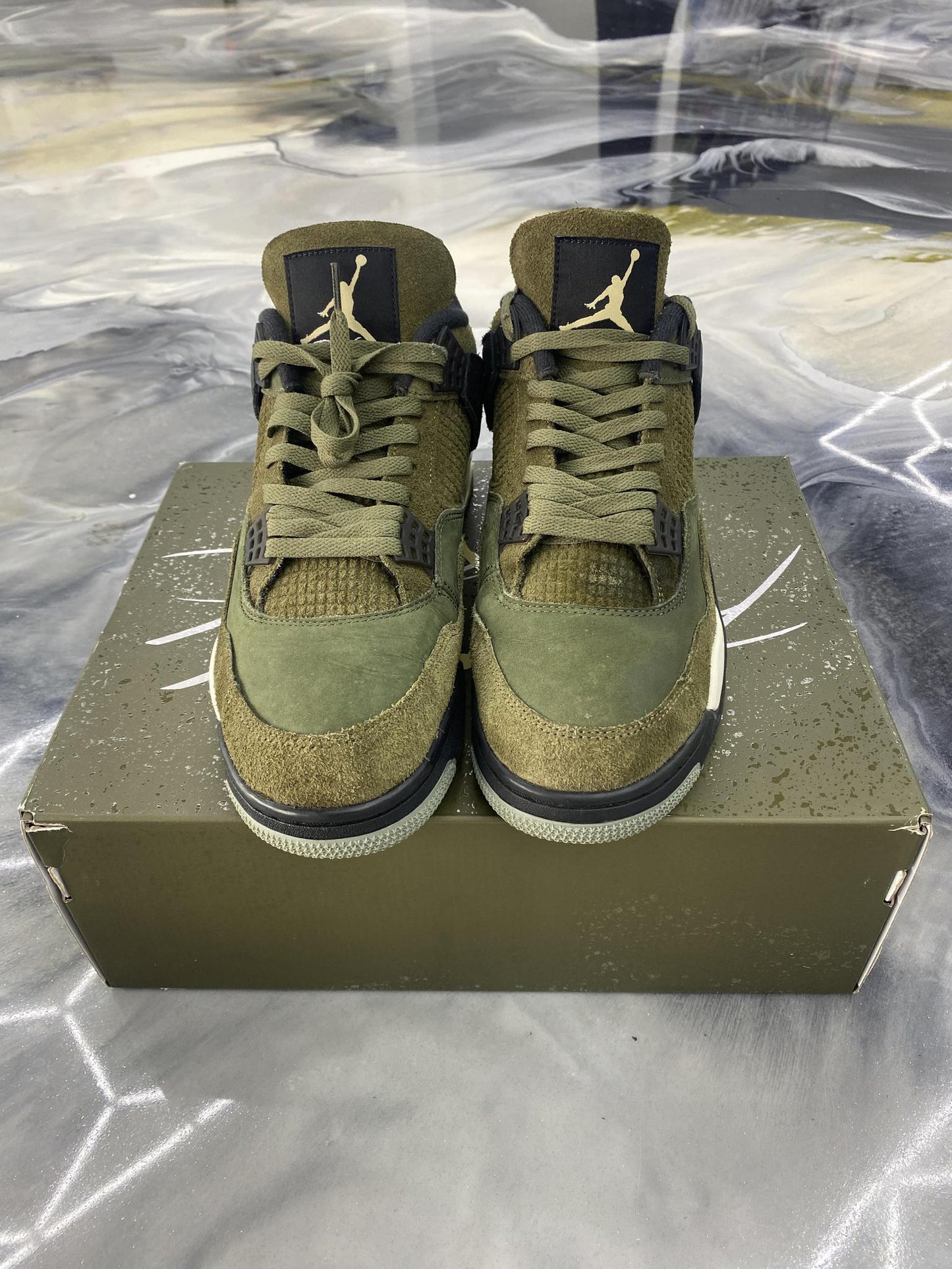 Jordan 4 "Craft Olive" Used Size 12