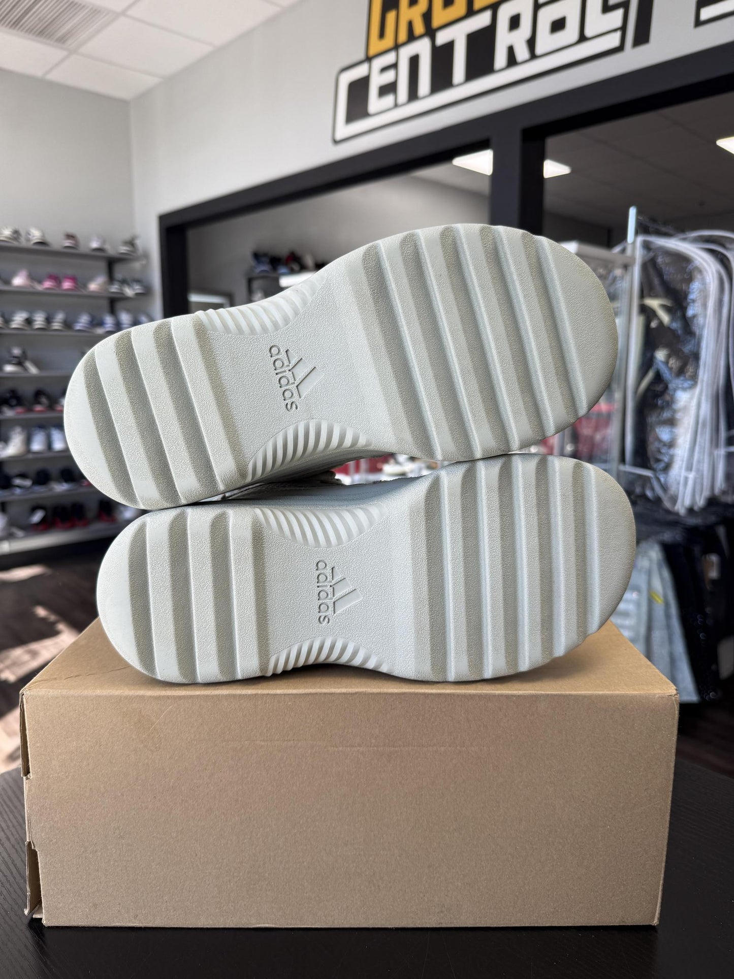 Yeezy DSRT Boot "Salt" Used Size 9.5