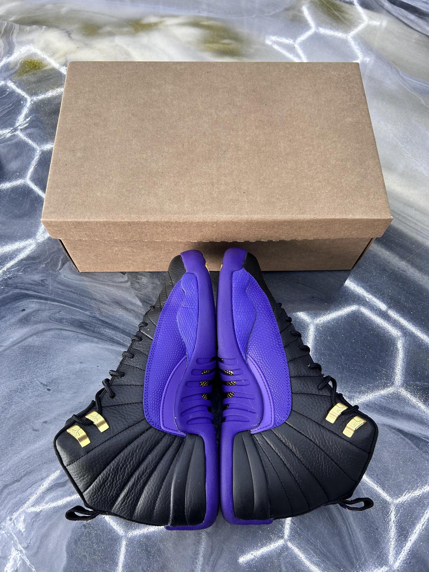 Jordan 12 "Field Purple" Used Size 7Y/8.5W