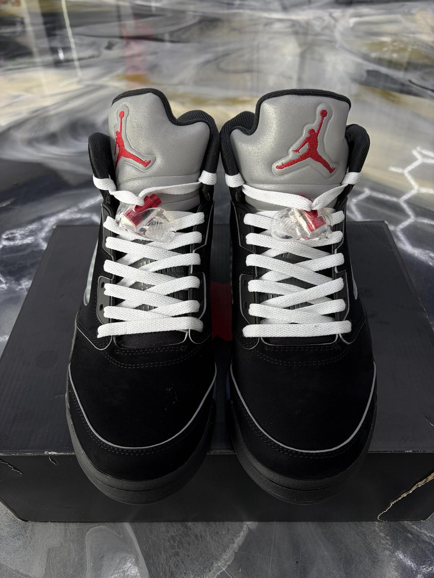 Jordan 5 "Metallic" Used Size 9.5