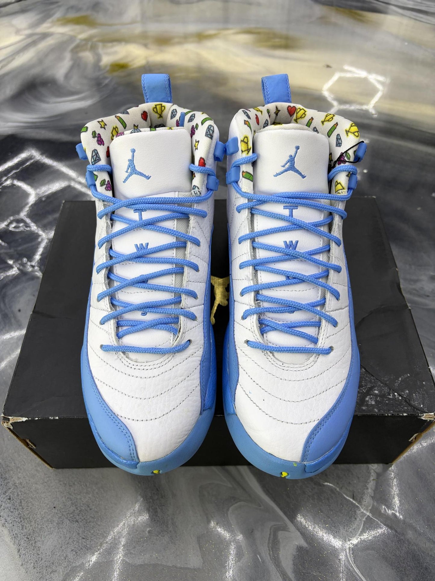 Jordan 6 "Emoji" Used Size 6.5Y/8W