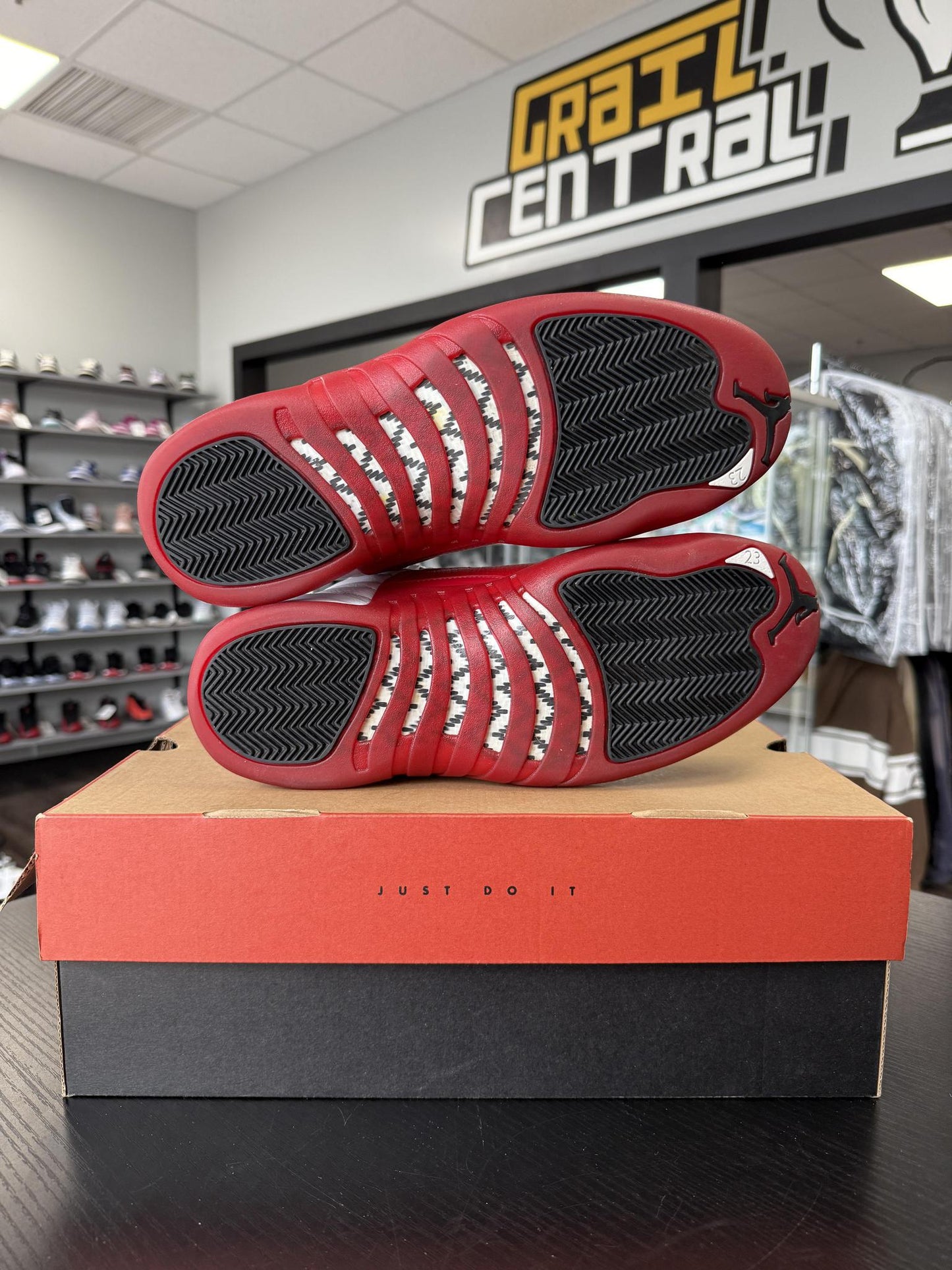 Jordan 12 "Cherry" Used Size 12