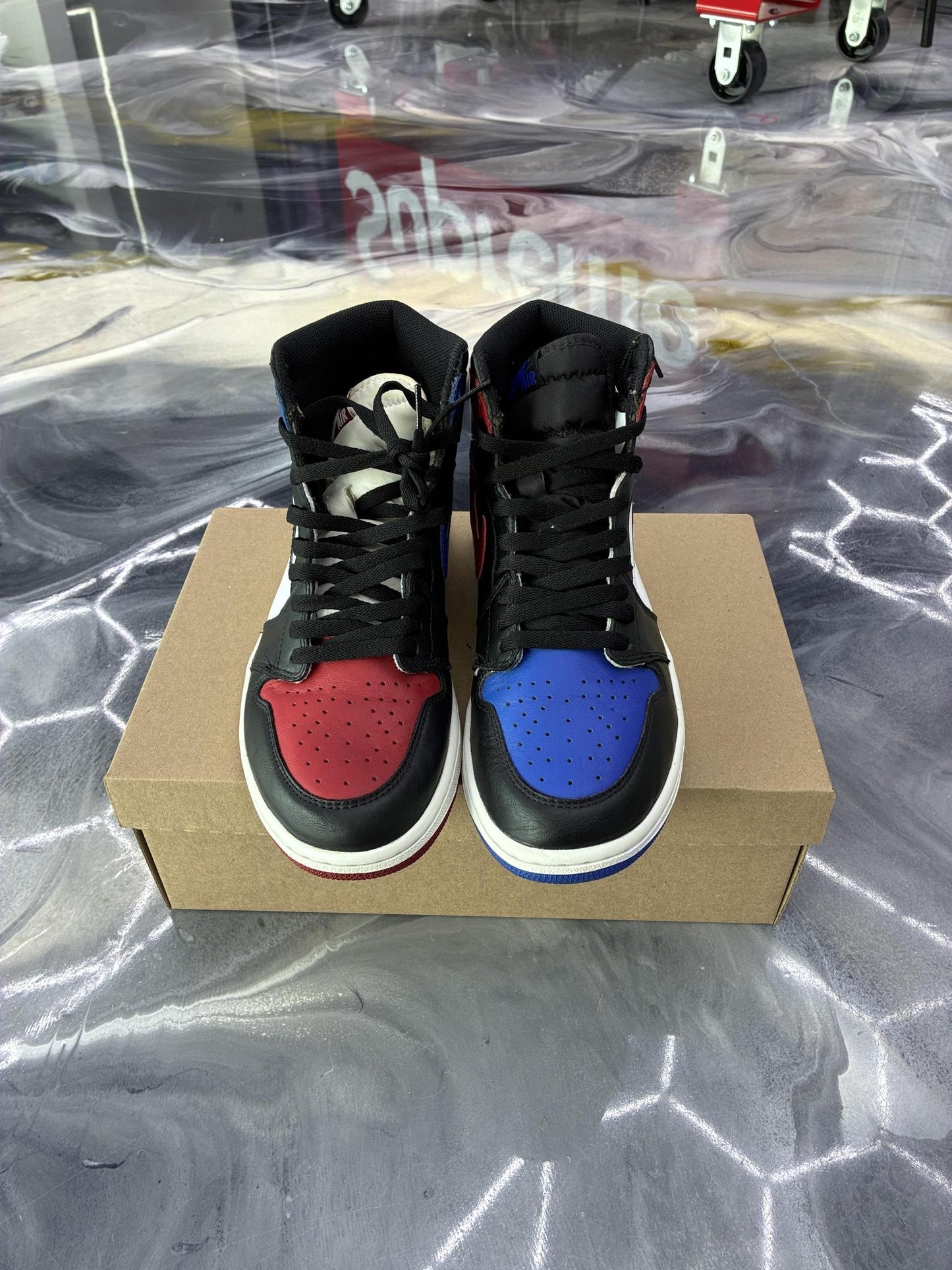 Jordan 1 "Top 3" Used Size 10.5