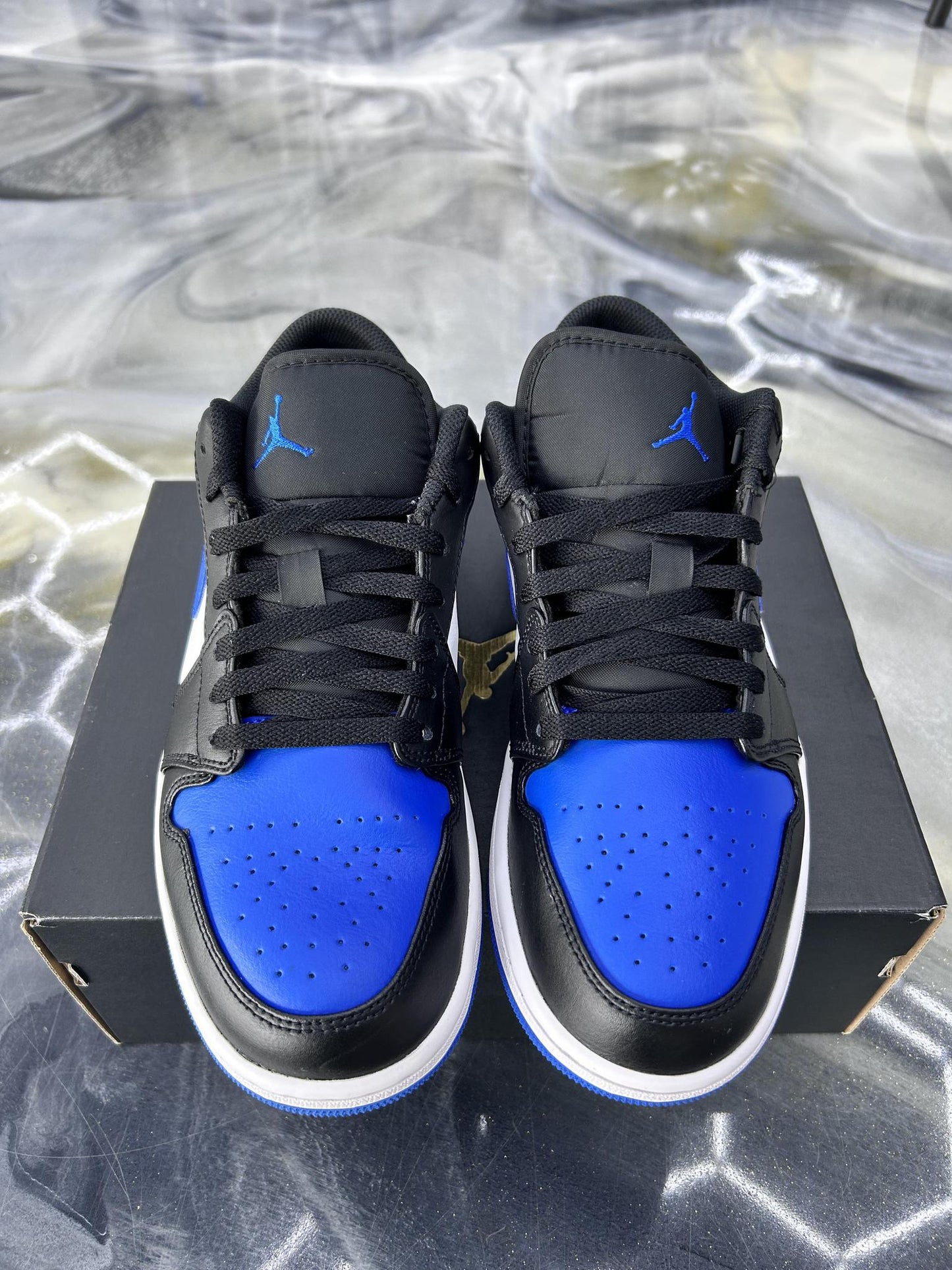 Jordan 1 Low "Royal Toe" Used Size 10