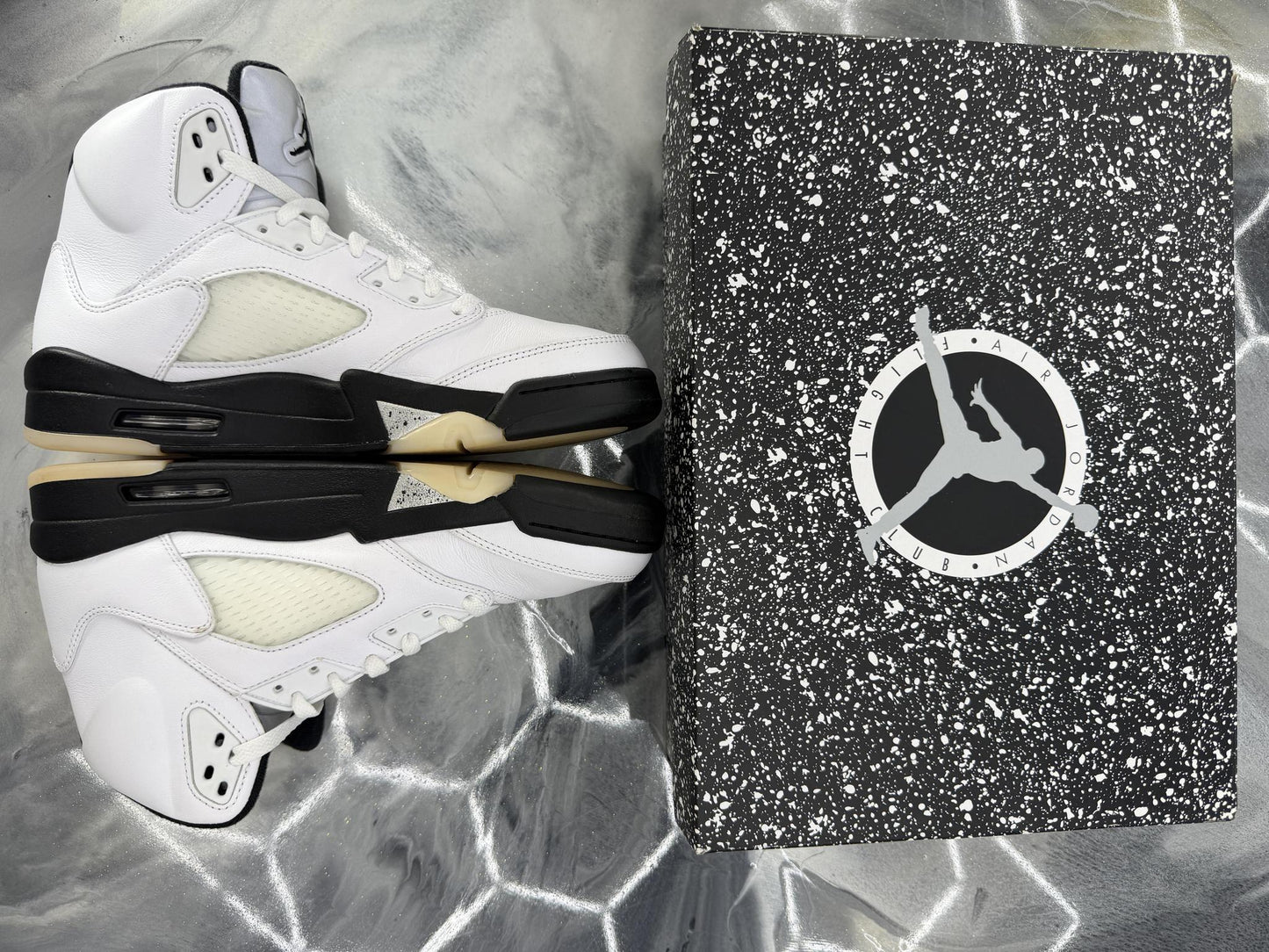 Jordan 5 "White Metallic" Used Size 10