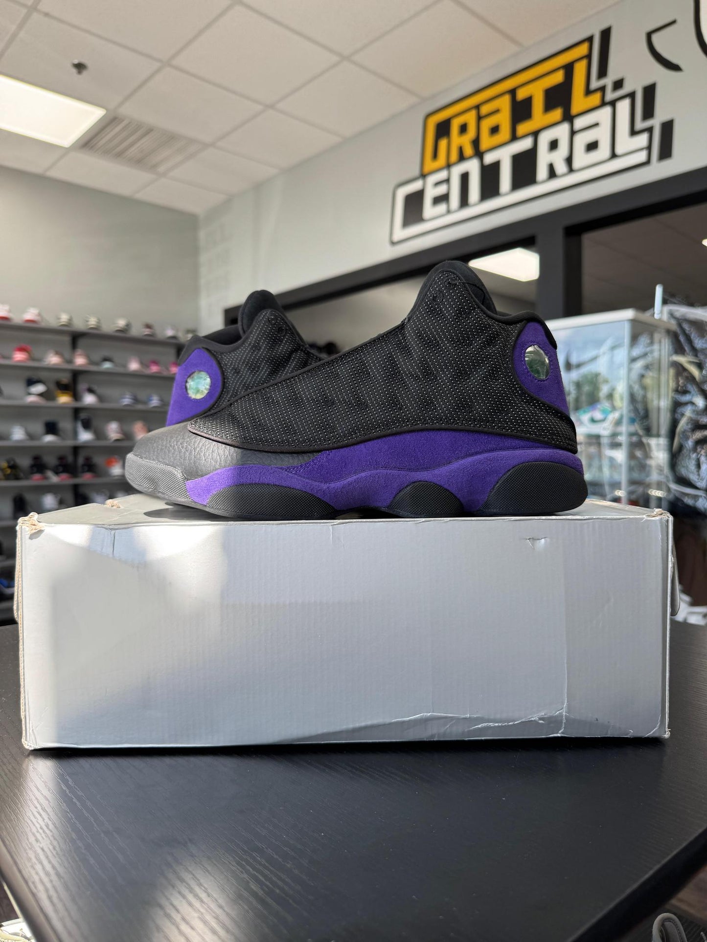 Jordan 13 "Court Purple" Used Size 12