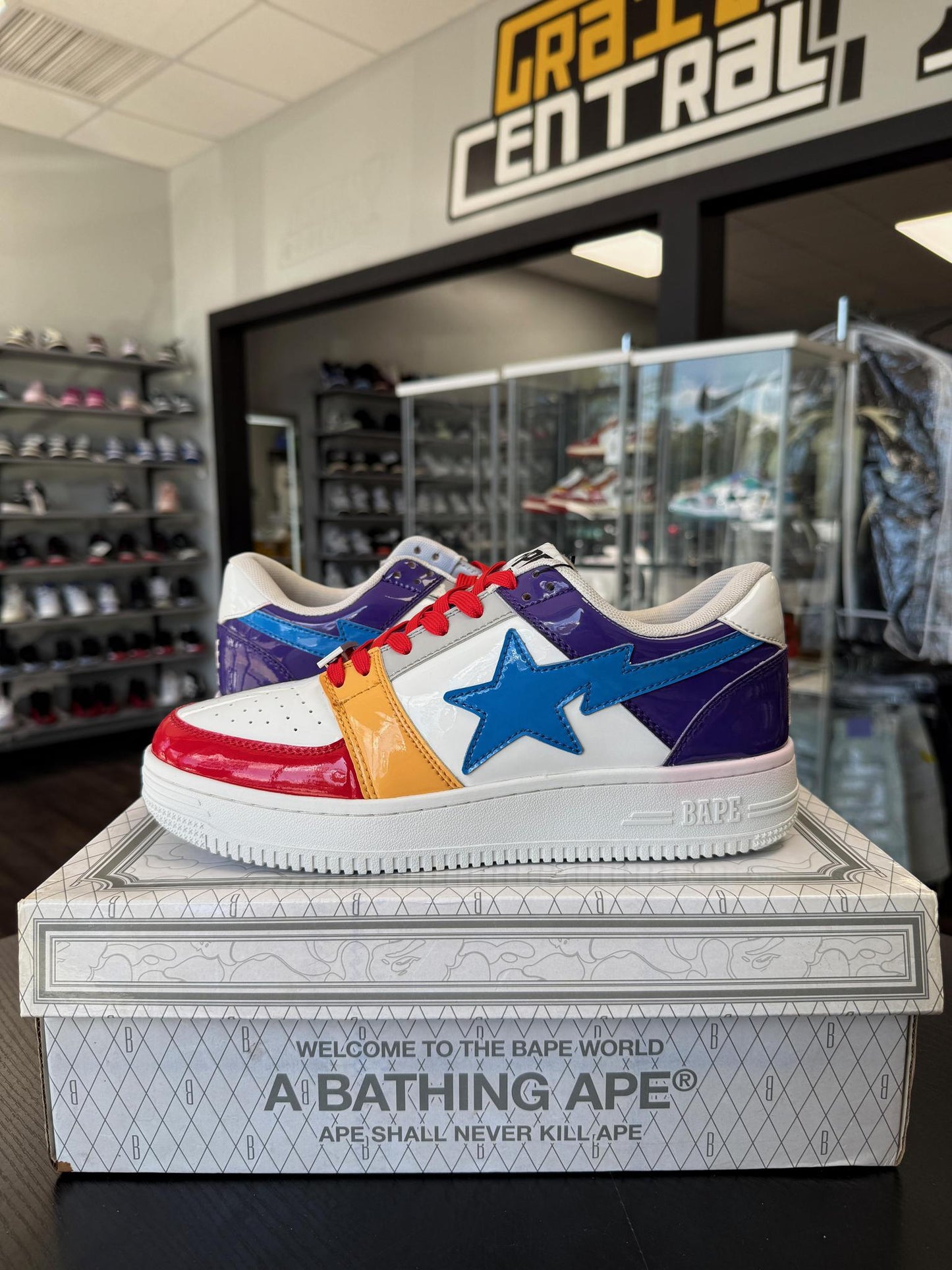 A Bathing Ape BapeSta "Multi Color" Used Size 8