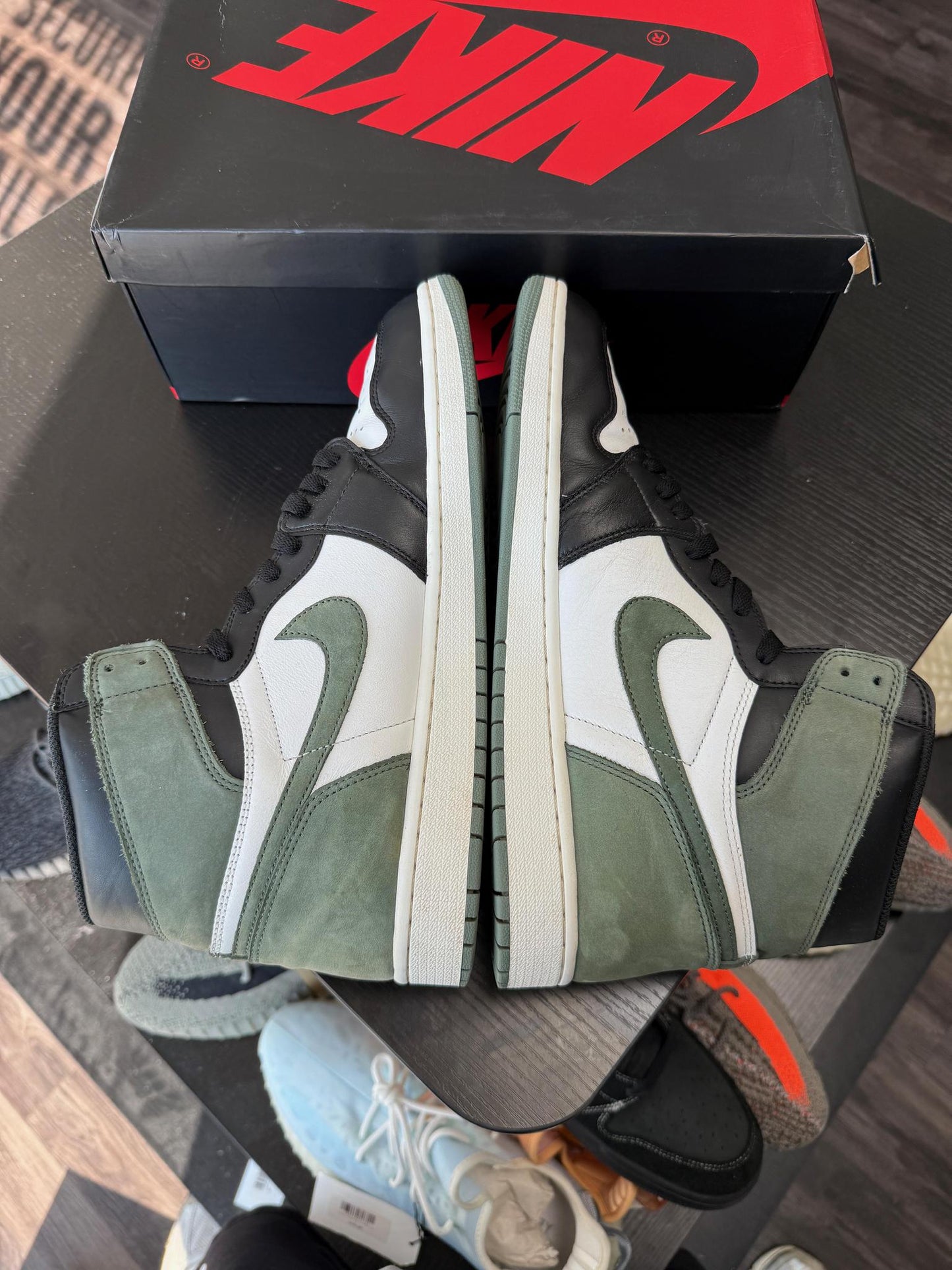 Jordan 1 "Clay Green" Used Size 13