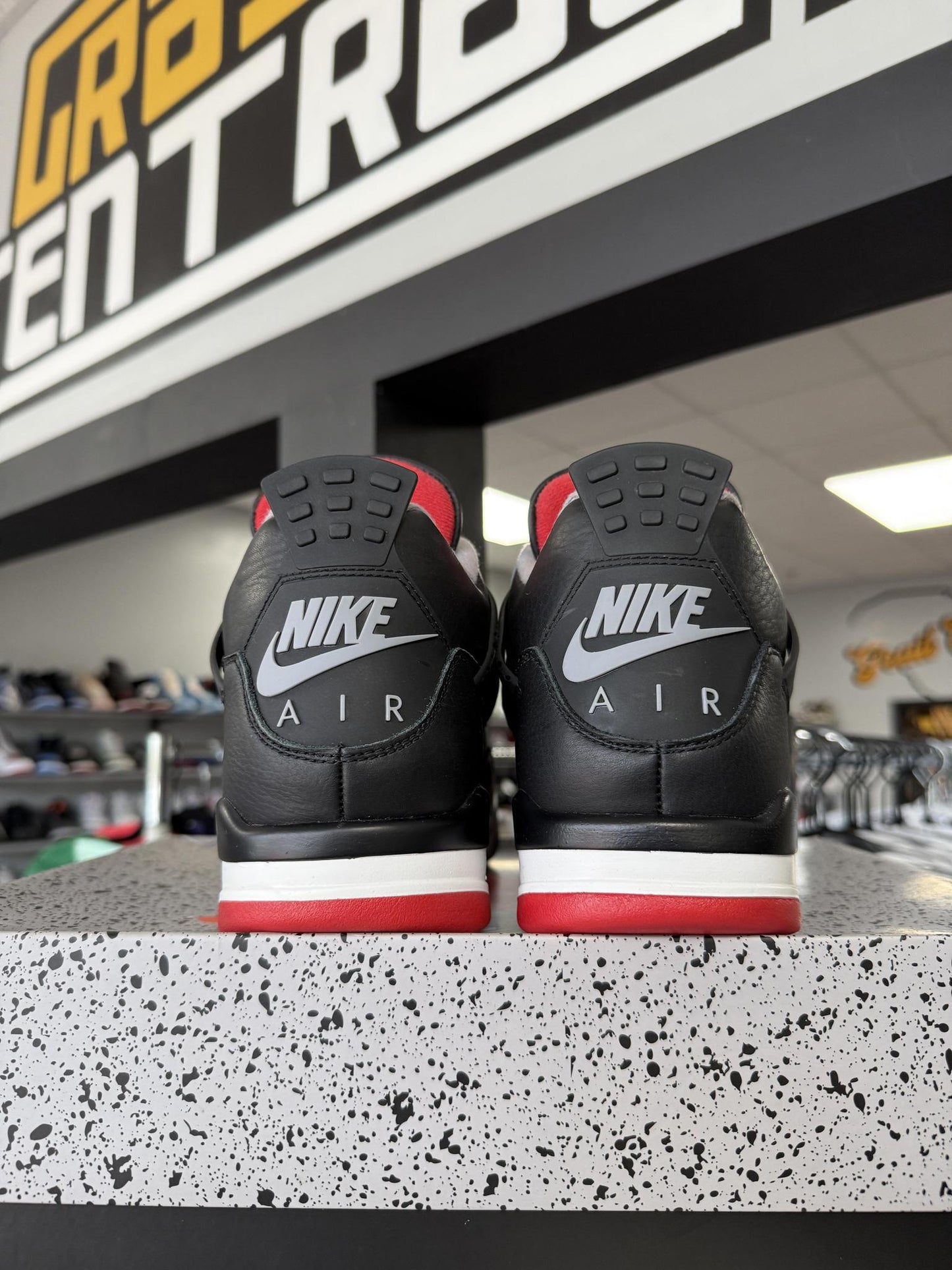 Jordan 4 "Bred Reimagined" Used Size 10.5