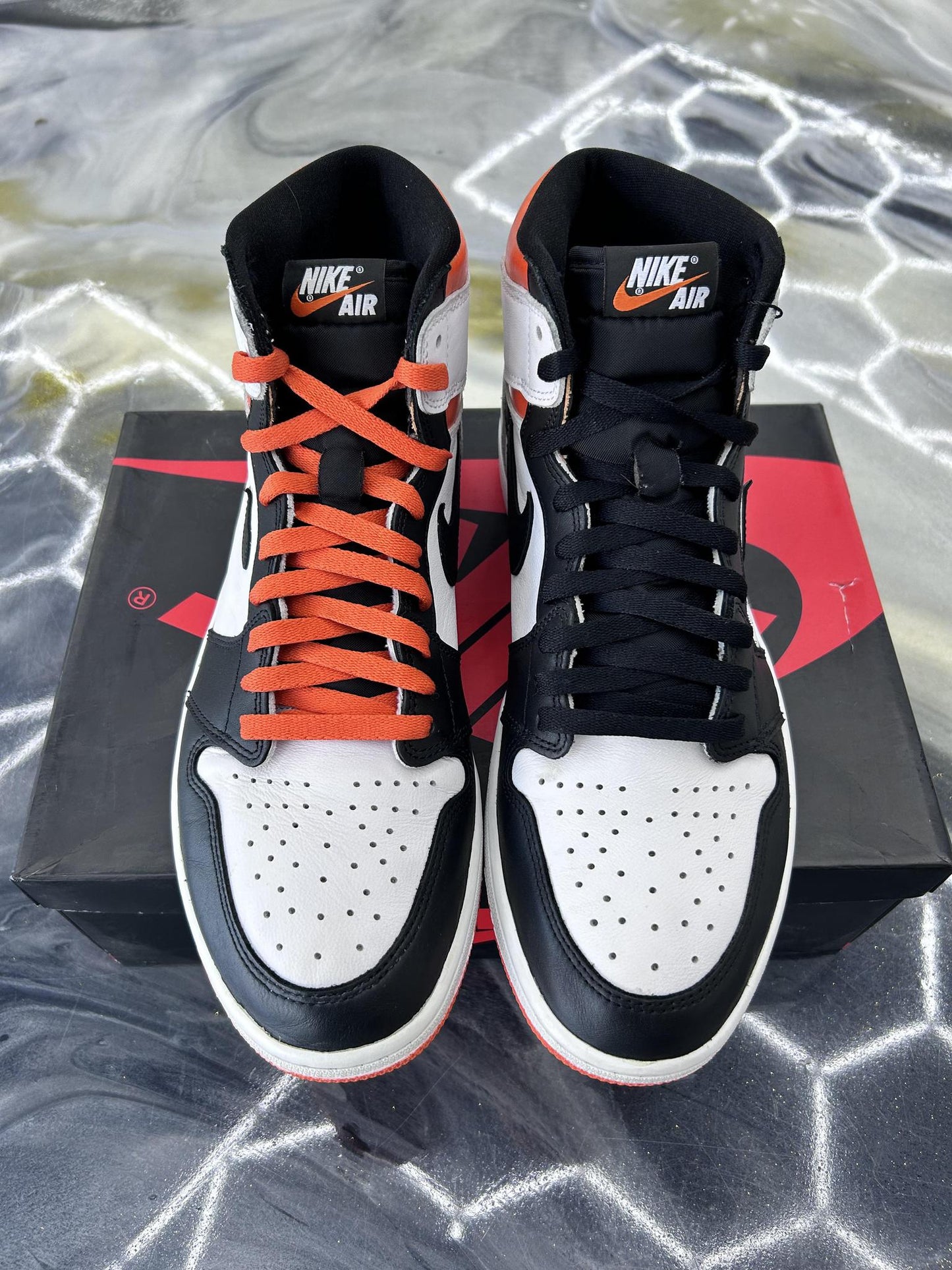 Jordan 1 "Electro Orange" Used Size 12