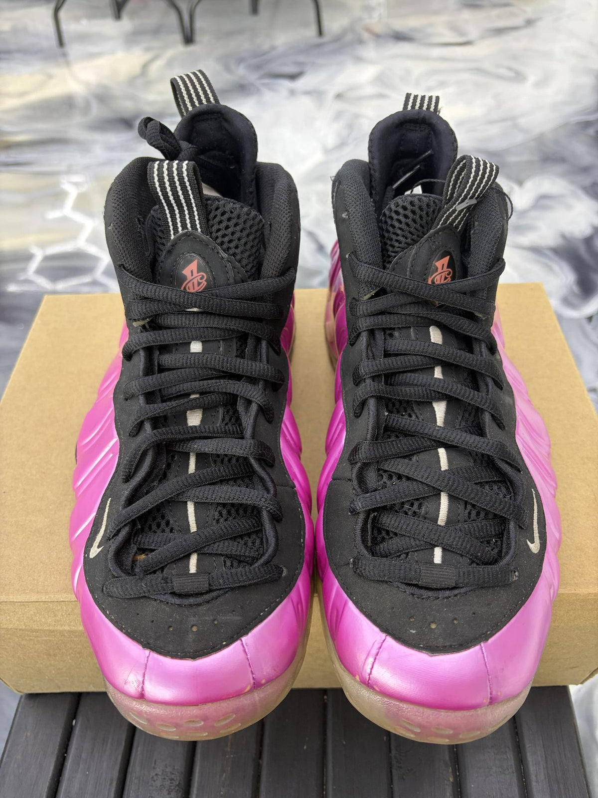 Nike Foamposite One "Pearlized Pink" Used Size 10.5