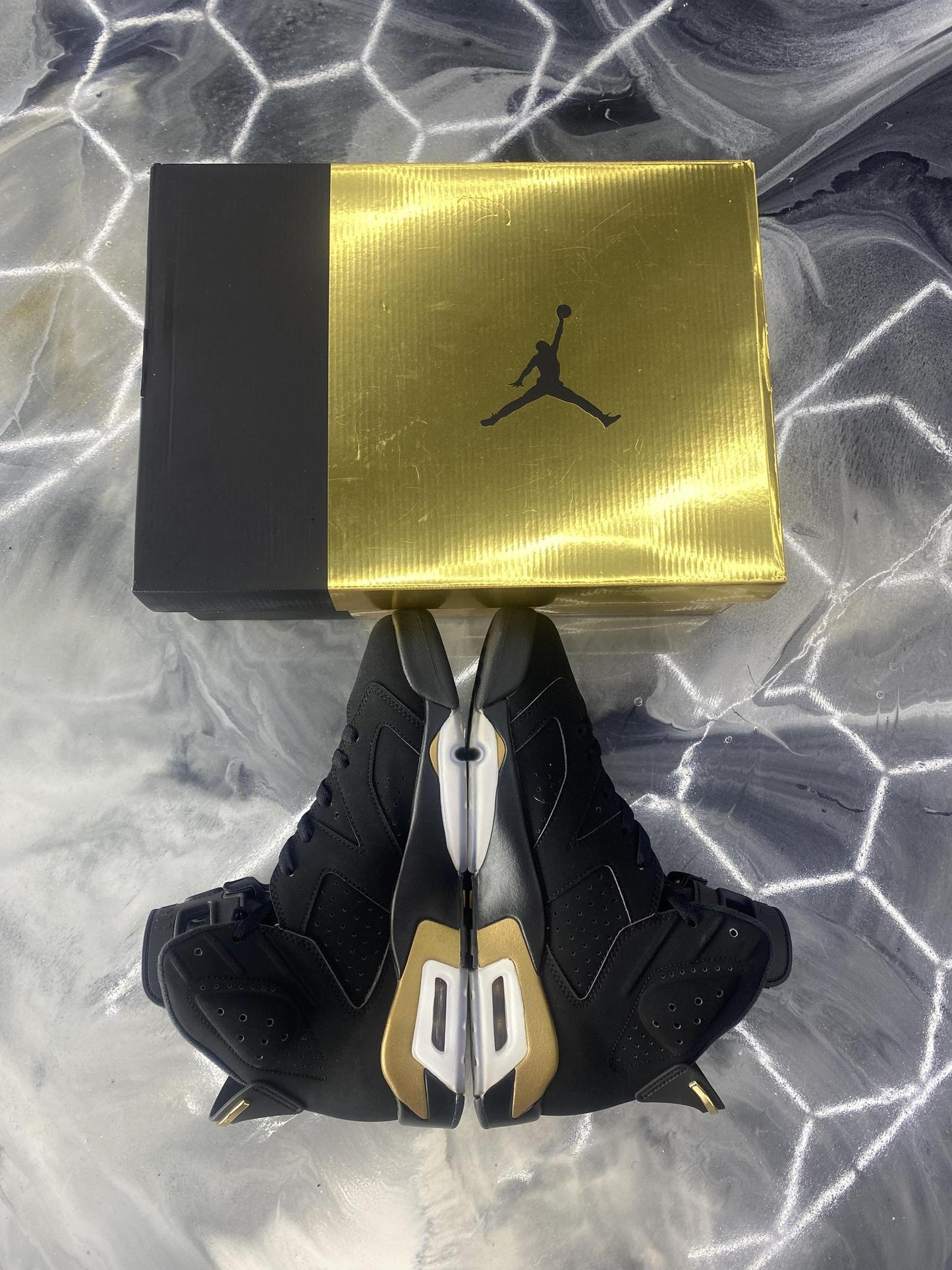 Jordan 6 "DMP" Used Size 9.5