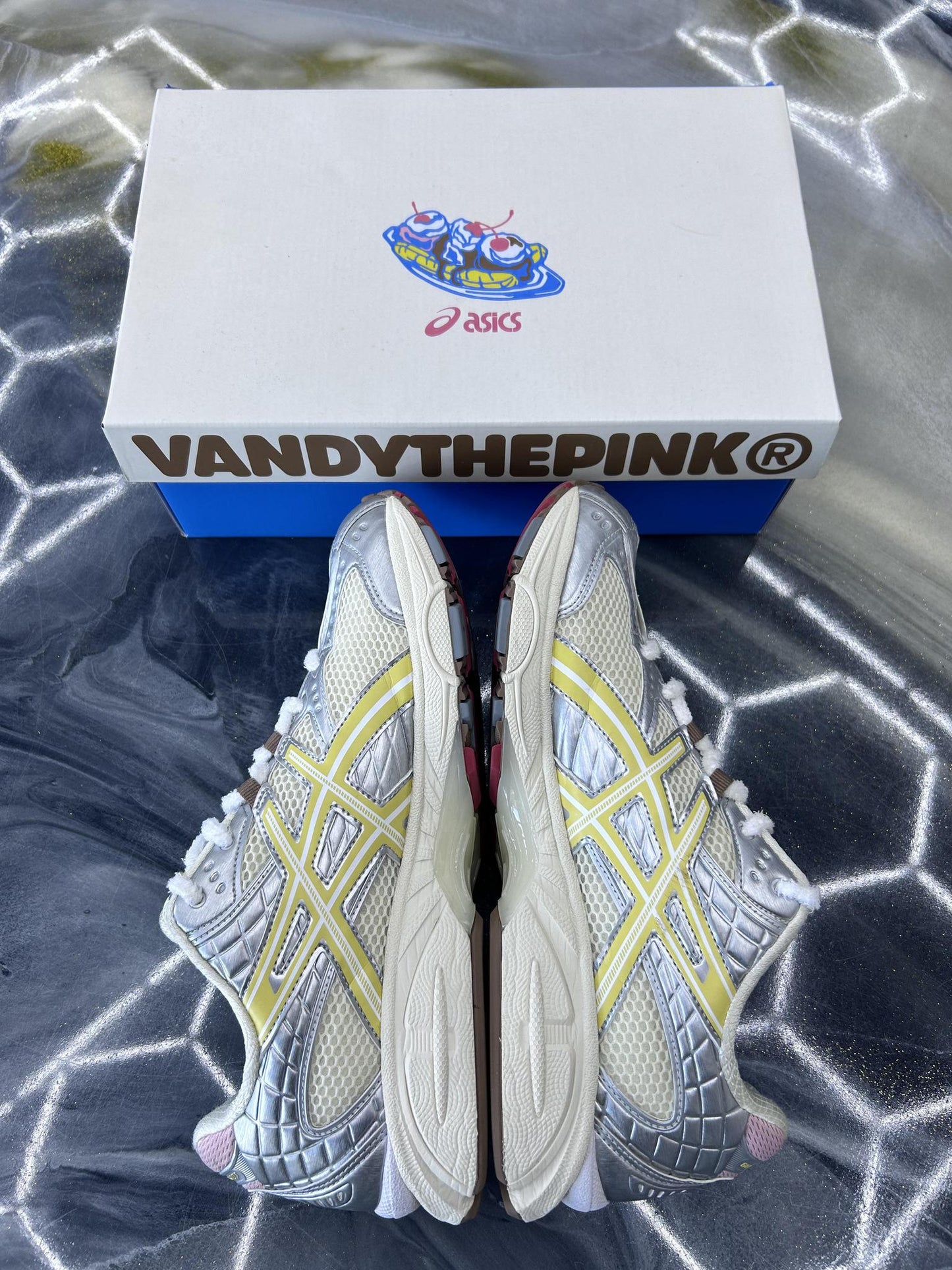 Asics Gel Nimbus 10.1 "Atmos Vandy The Pink" Used Size 11.5
