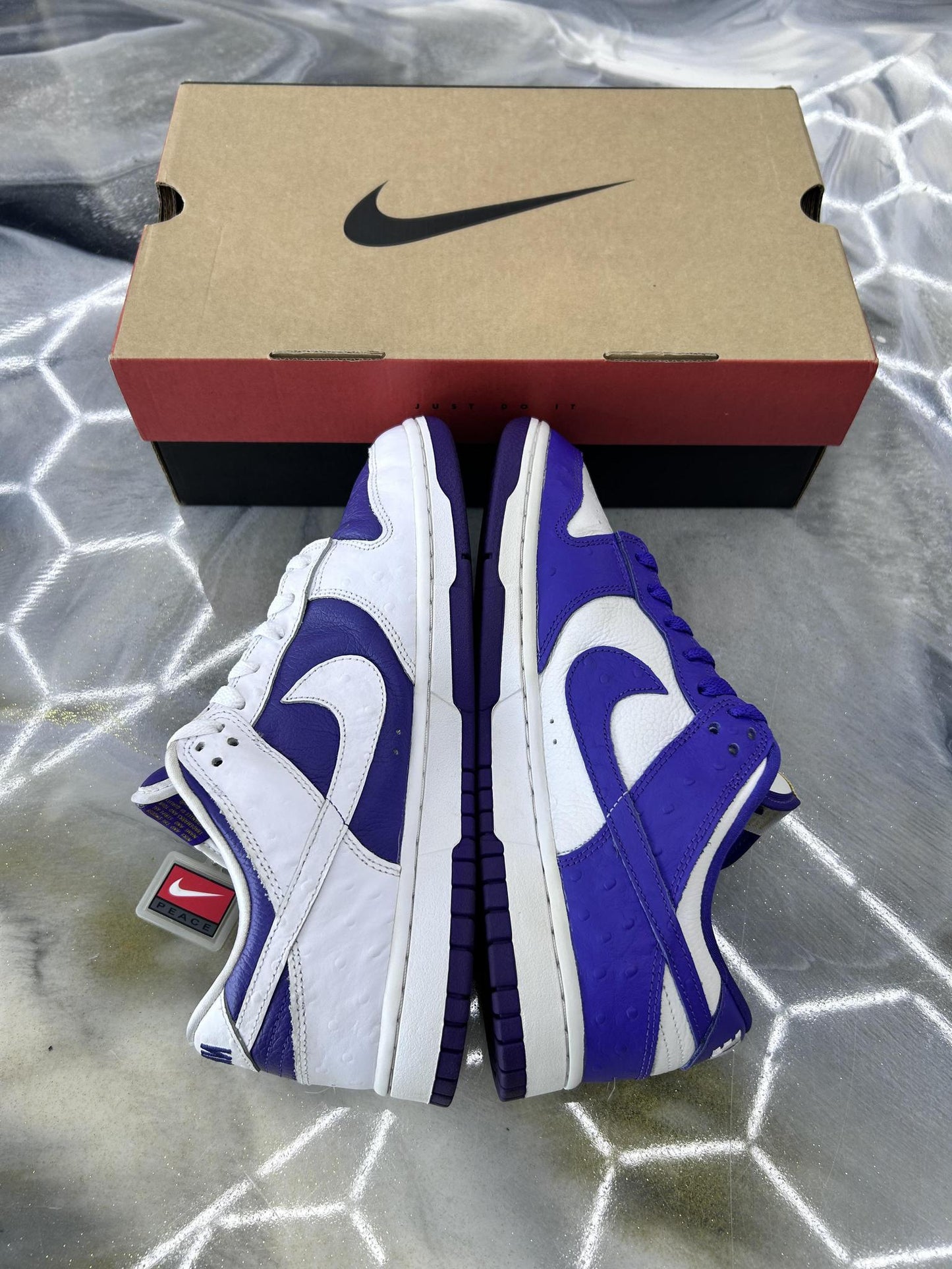 Nike Dunk Low "Flip the Old School" Used Size 8.5M/10W