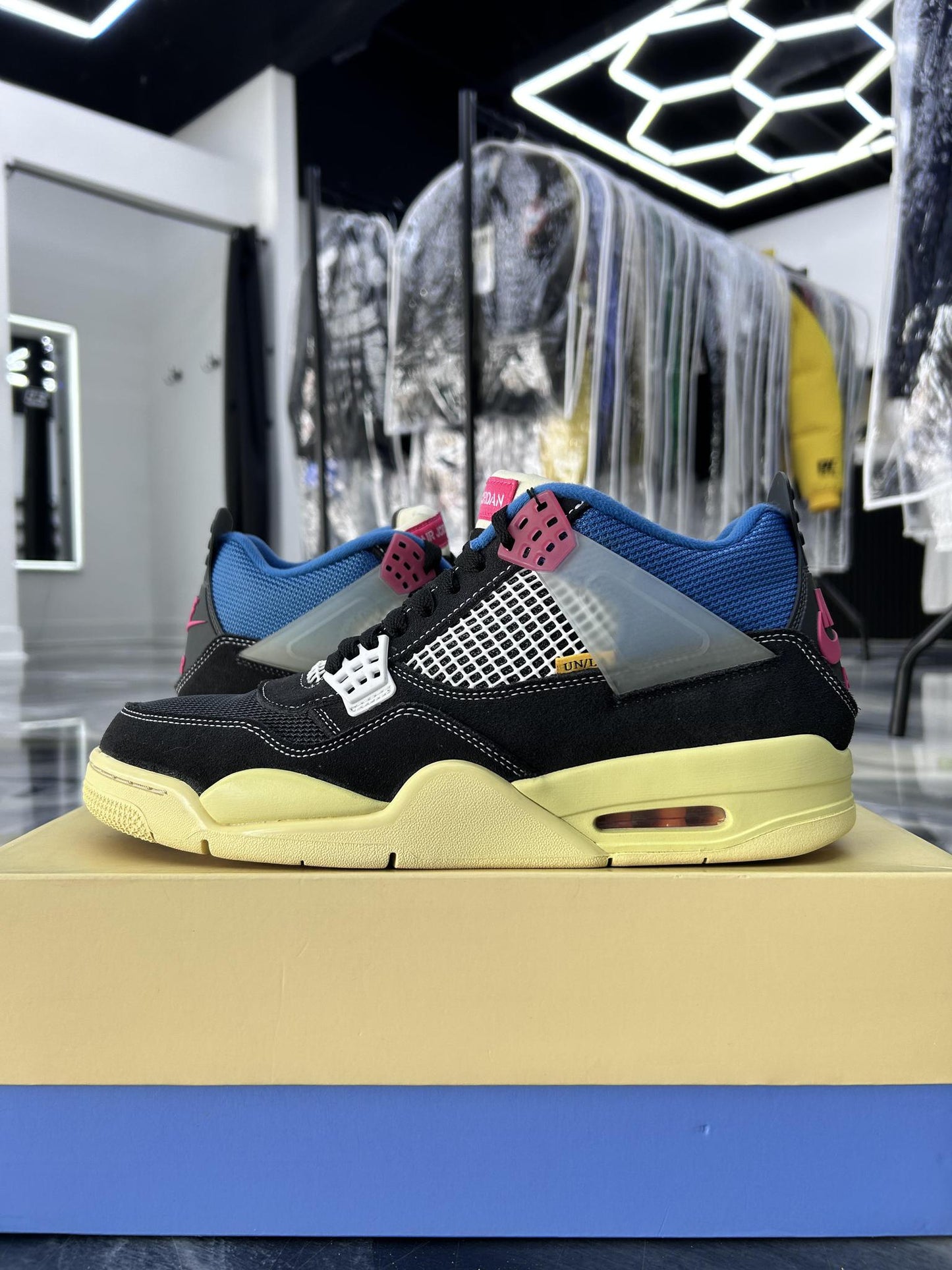 Jordan 4 X Union LA "Off Noir" Used Size 11