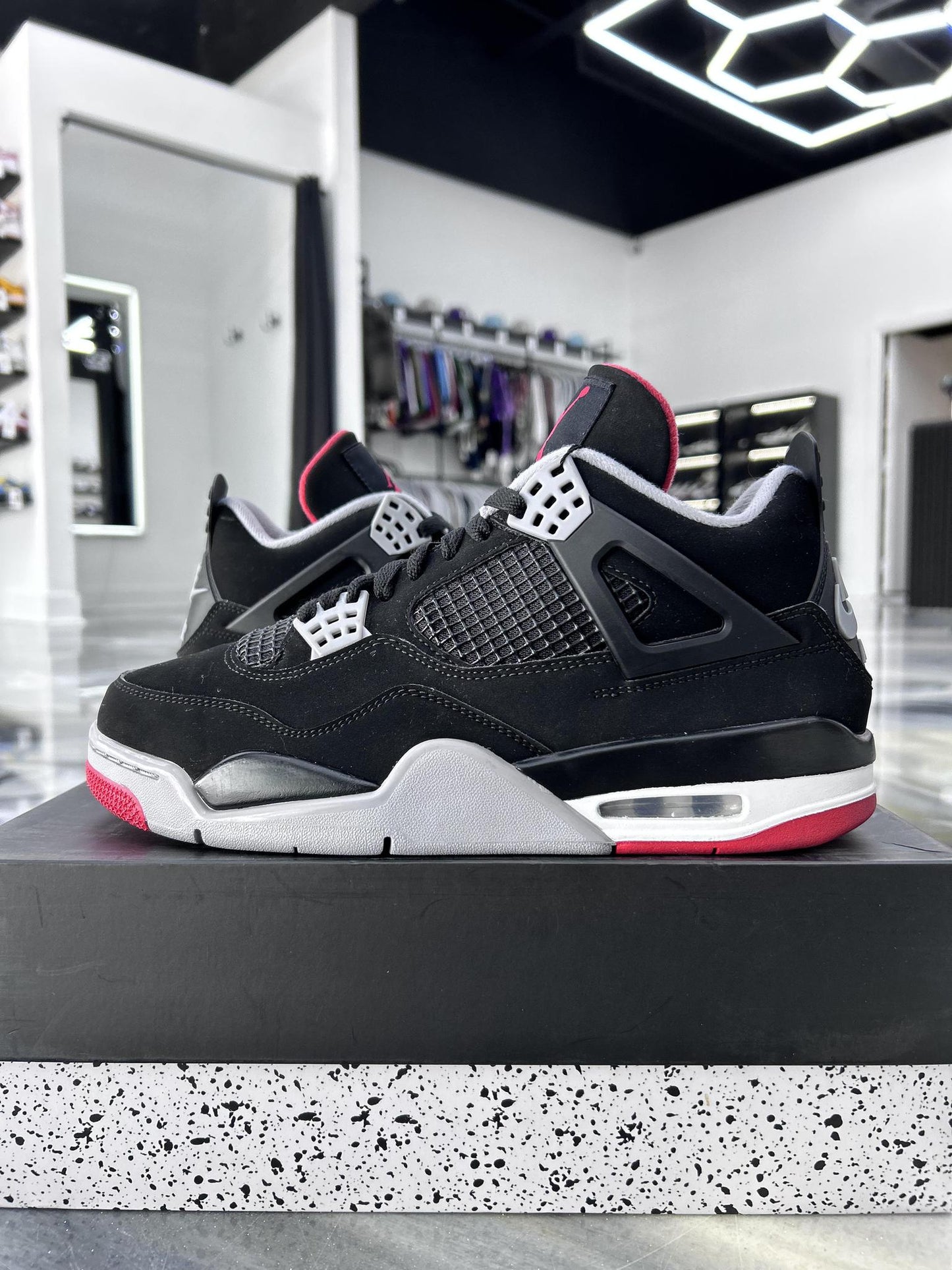Jordan 4 "Bred" Used Size 10