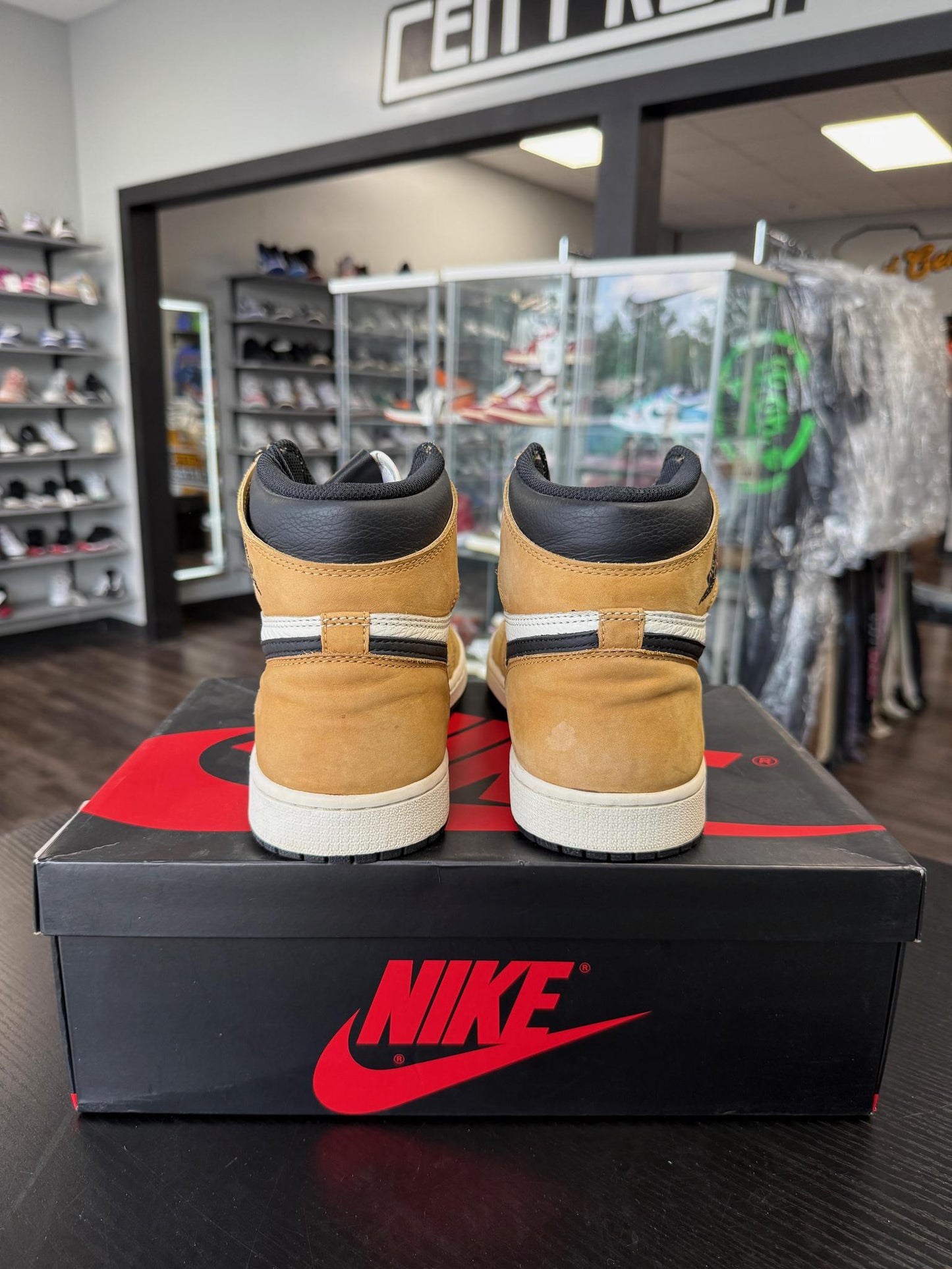 Jordan 1 "Rookie Of The Year" Used Size 11