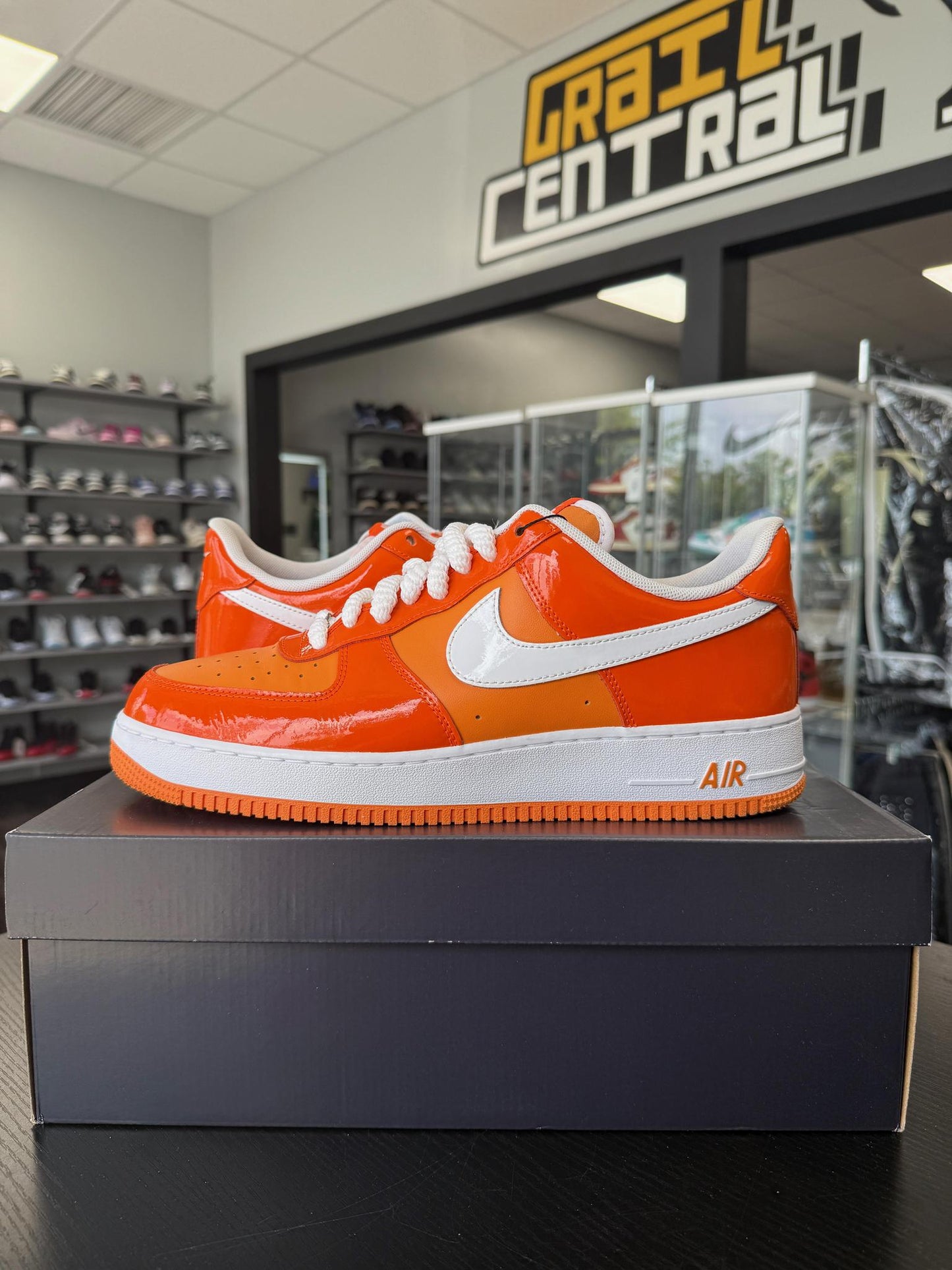 Air Force 1 Low "Patent Orange" Used Size 12