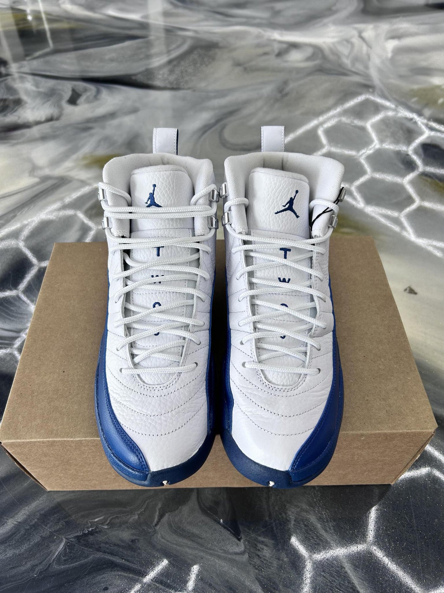 Jordan 12 "French Blue" Used Size 7Y/8.5W