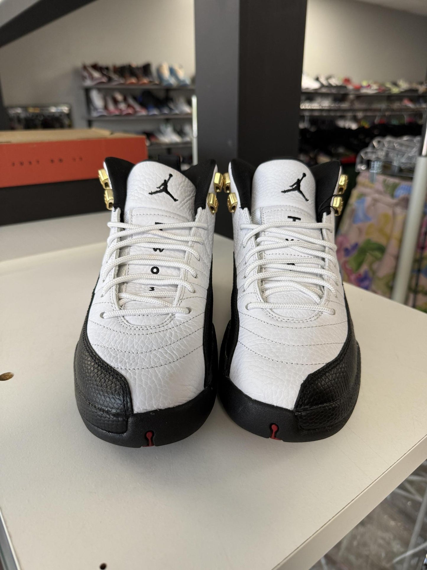 Jordan 12 "Taxi" Used Size 5Y/6.5W