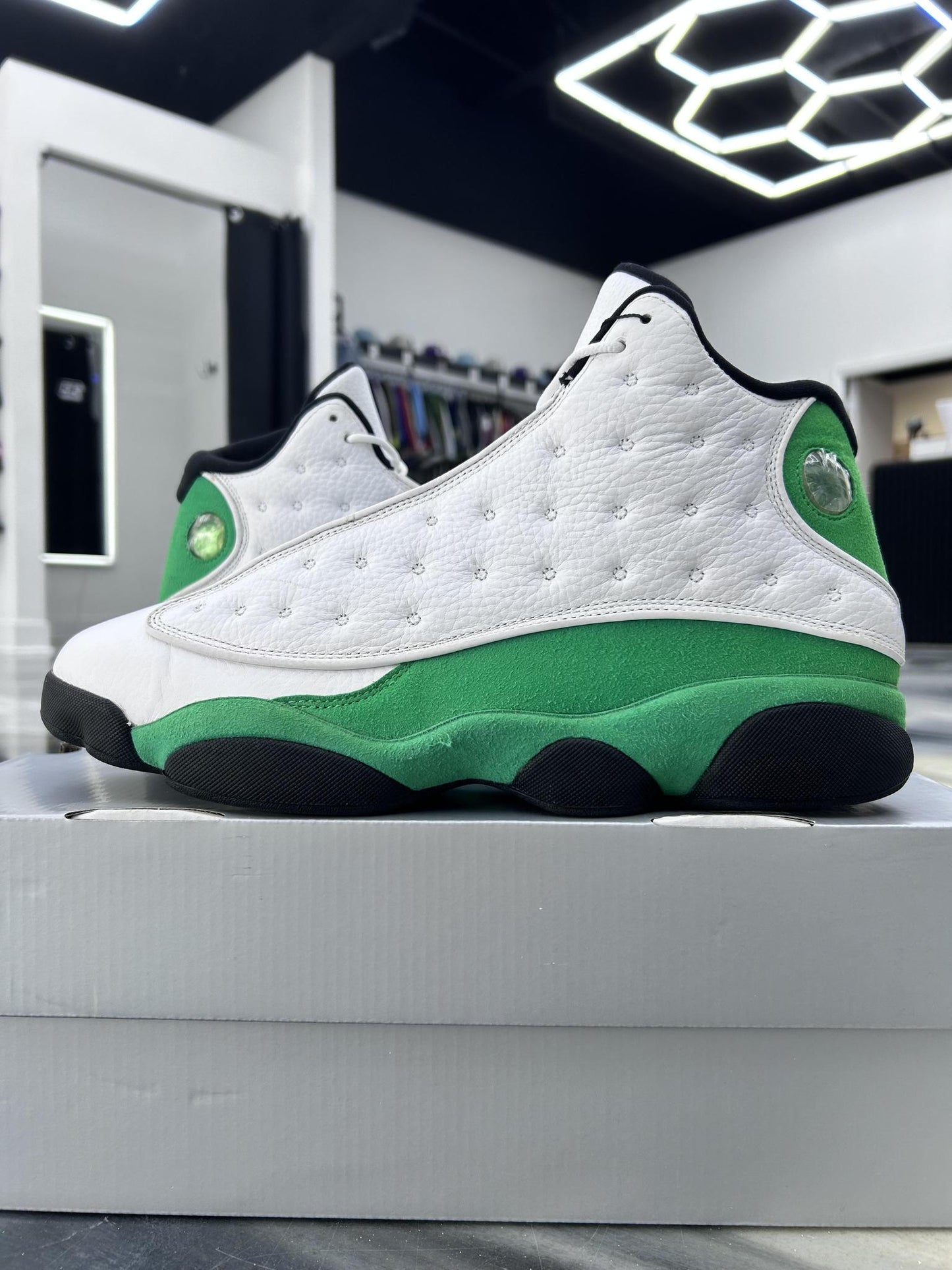 Jordan 13 "Lucky Green" Used Size 13