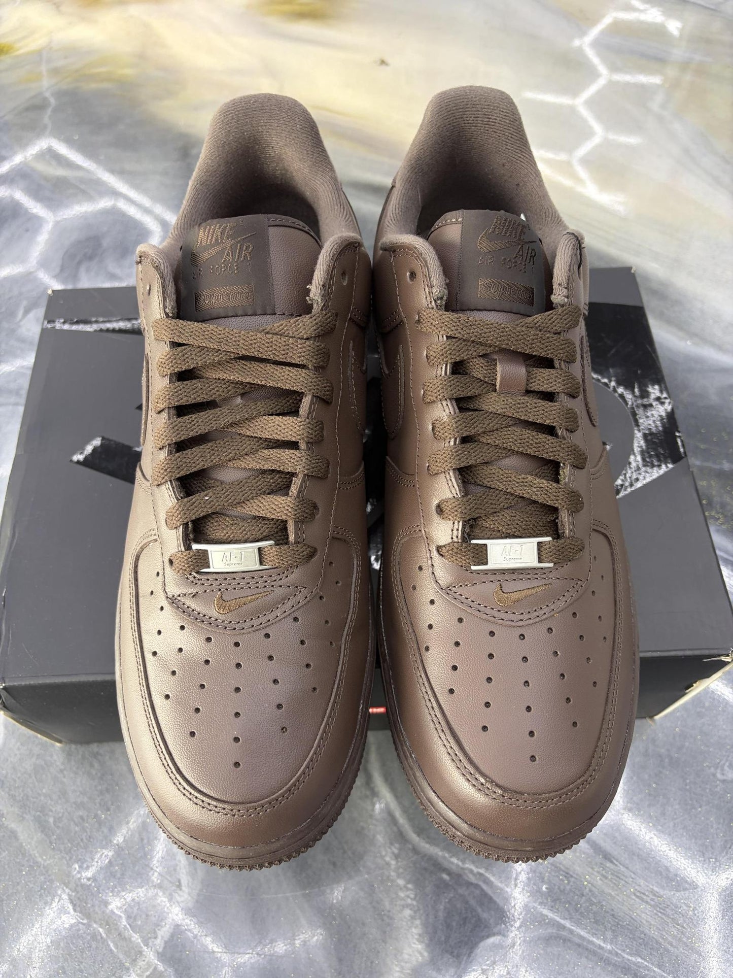 Nike Air Force One Low Supreme "Brown" Used Size 11