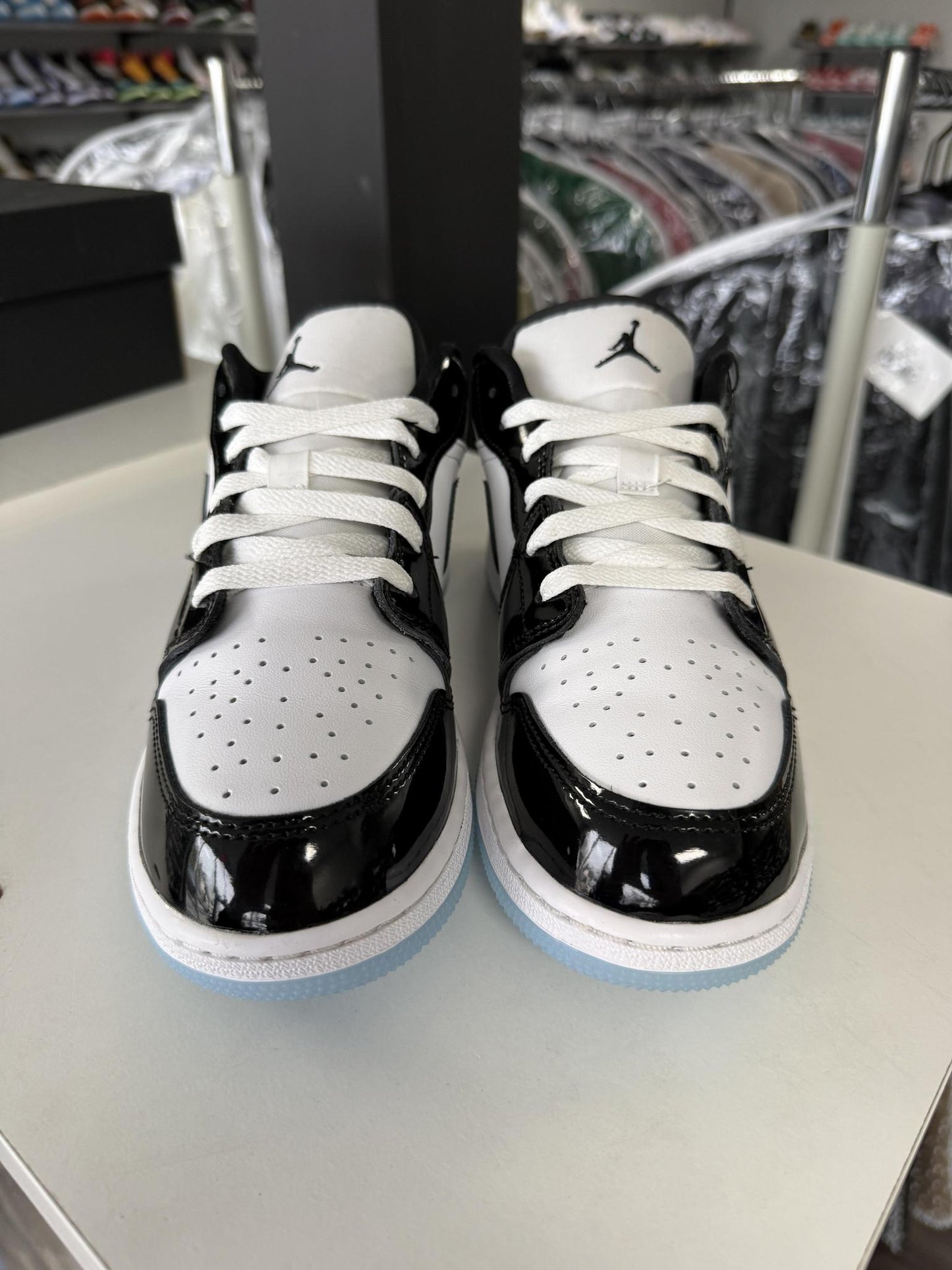 Jordan 1 Low Concord Used Size 6Y/7.5W