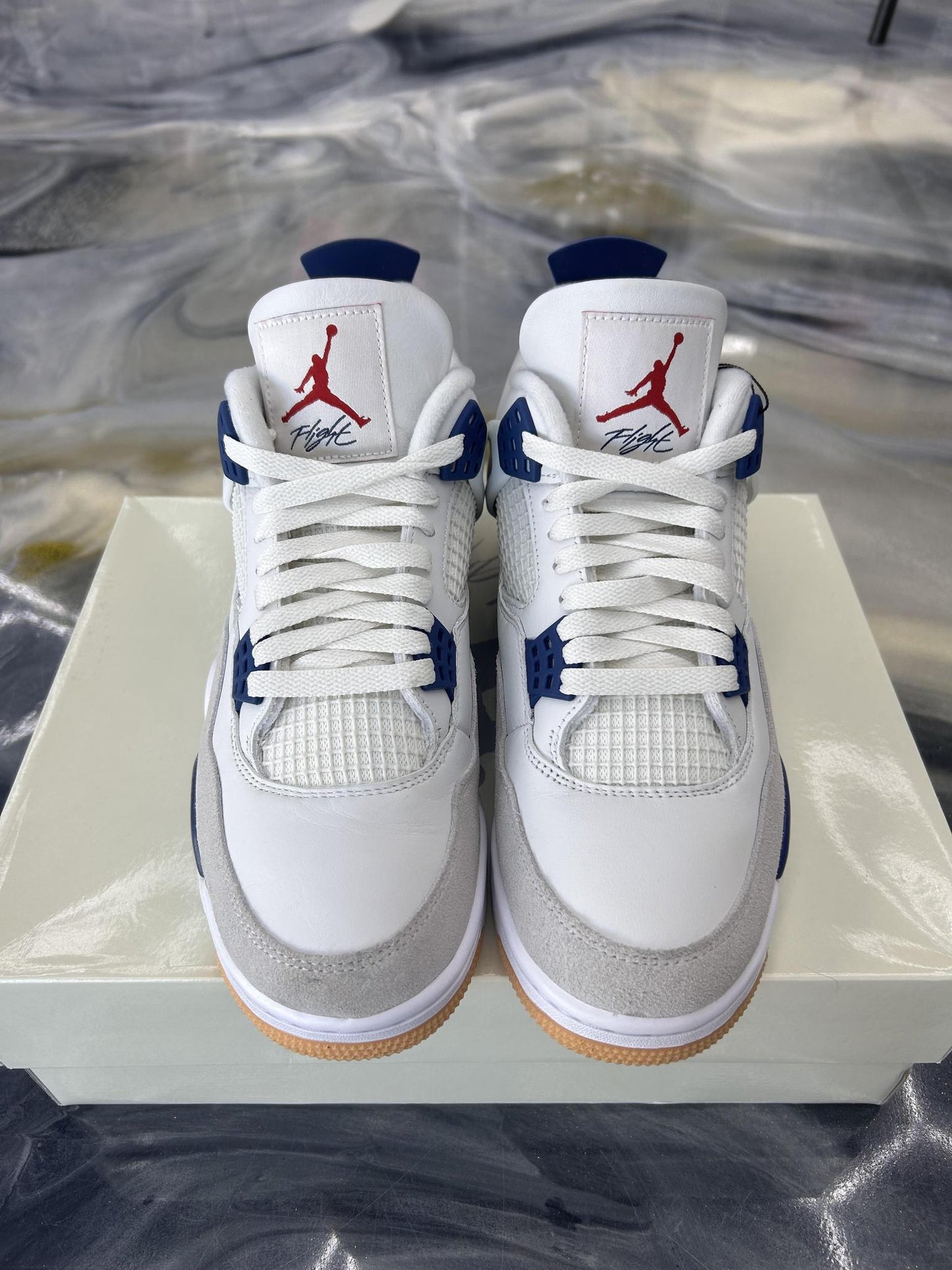 Jordan 4 "Navy SB" Used Size 9.5