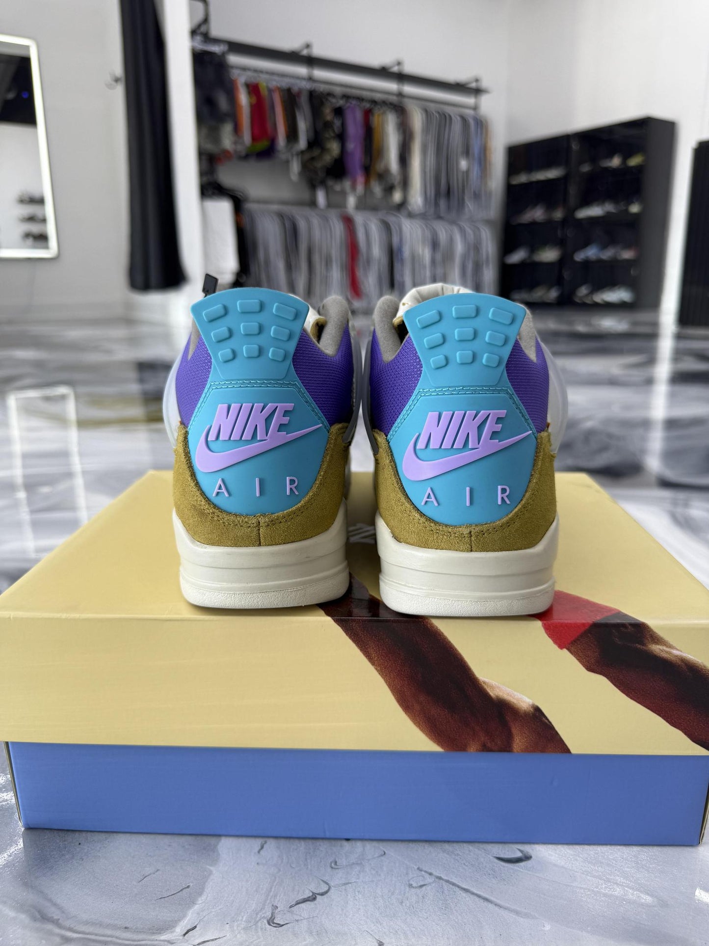 Jordan 4 x Union LA "Desert Moss" Used Size 9