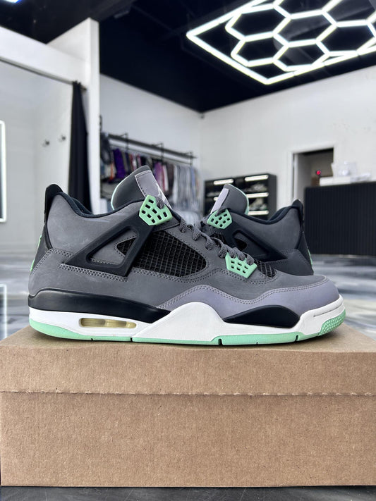 Jordan 4 "Green Glow" Used Size 13